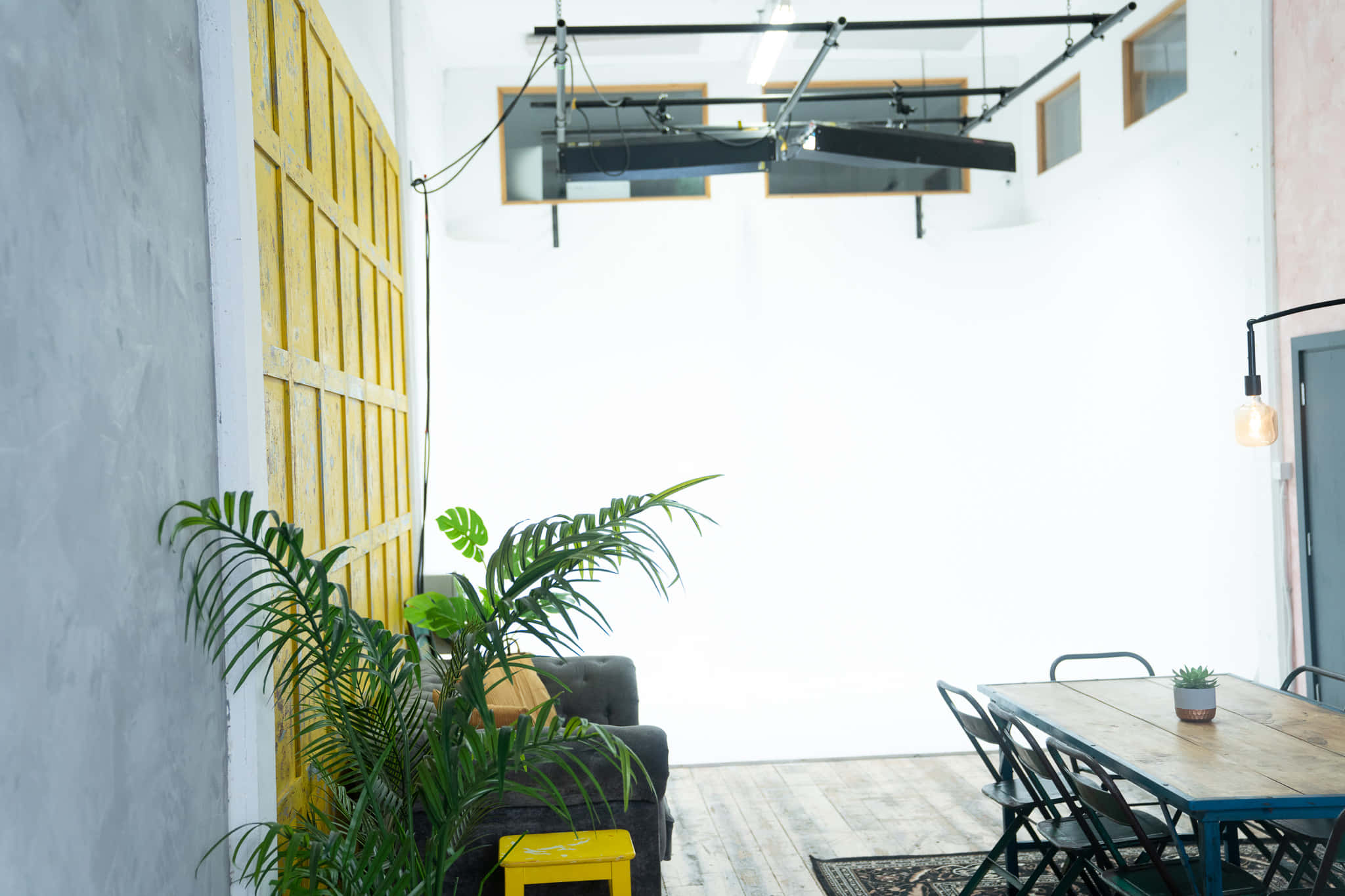 Warehouse Kitchen & Cove 1