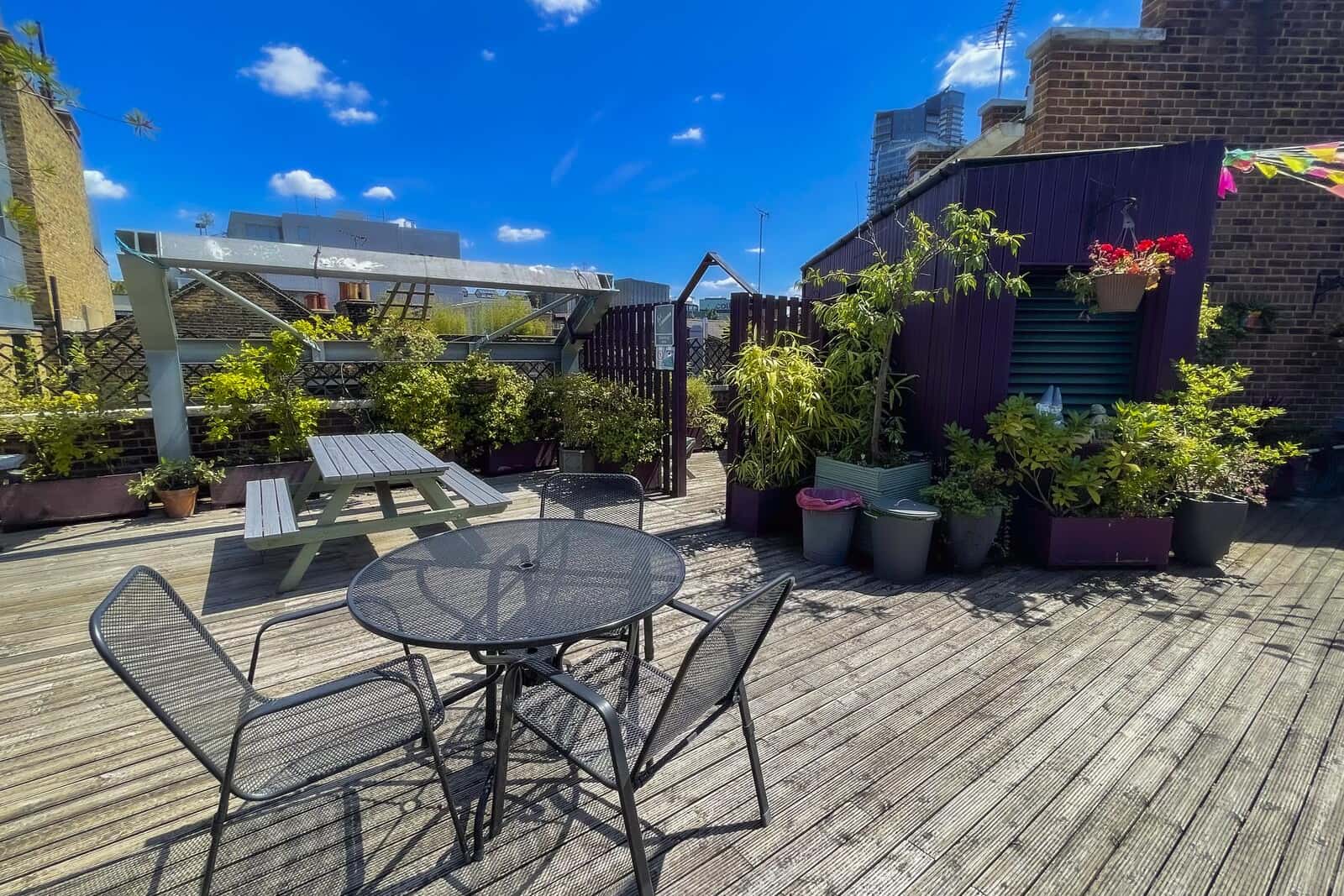 Roof Garden 3D tour