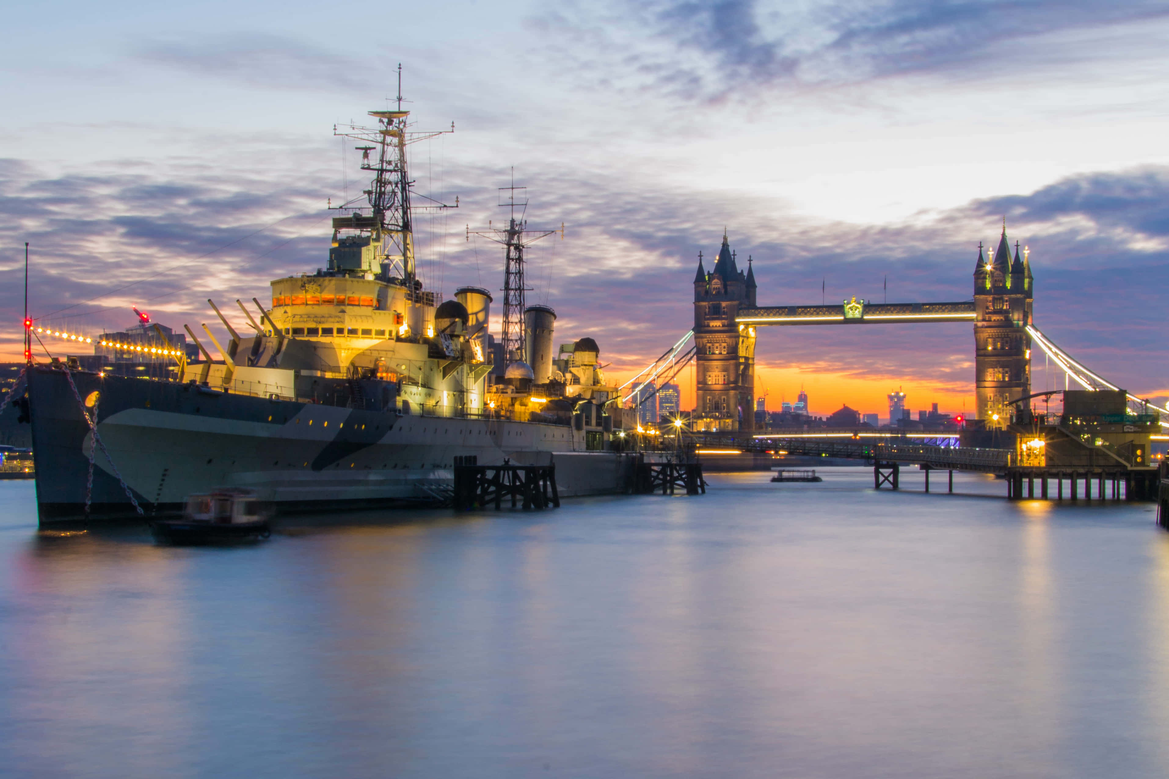 Exclusive Corporate Hire 0