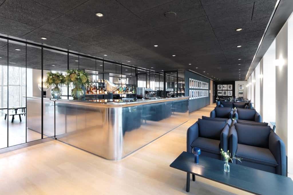 Chumsri & Luqman Lounge 2