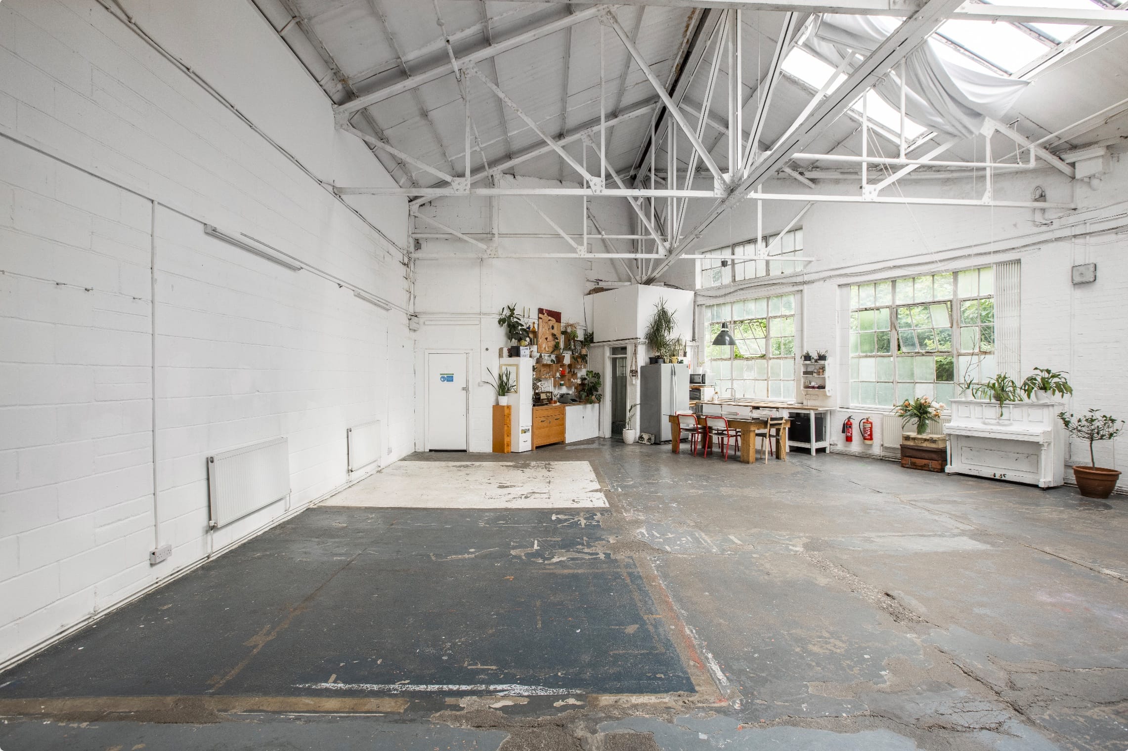 Photographic studio 6