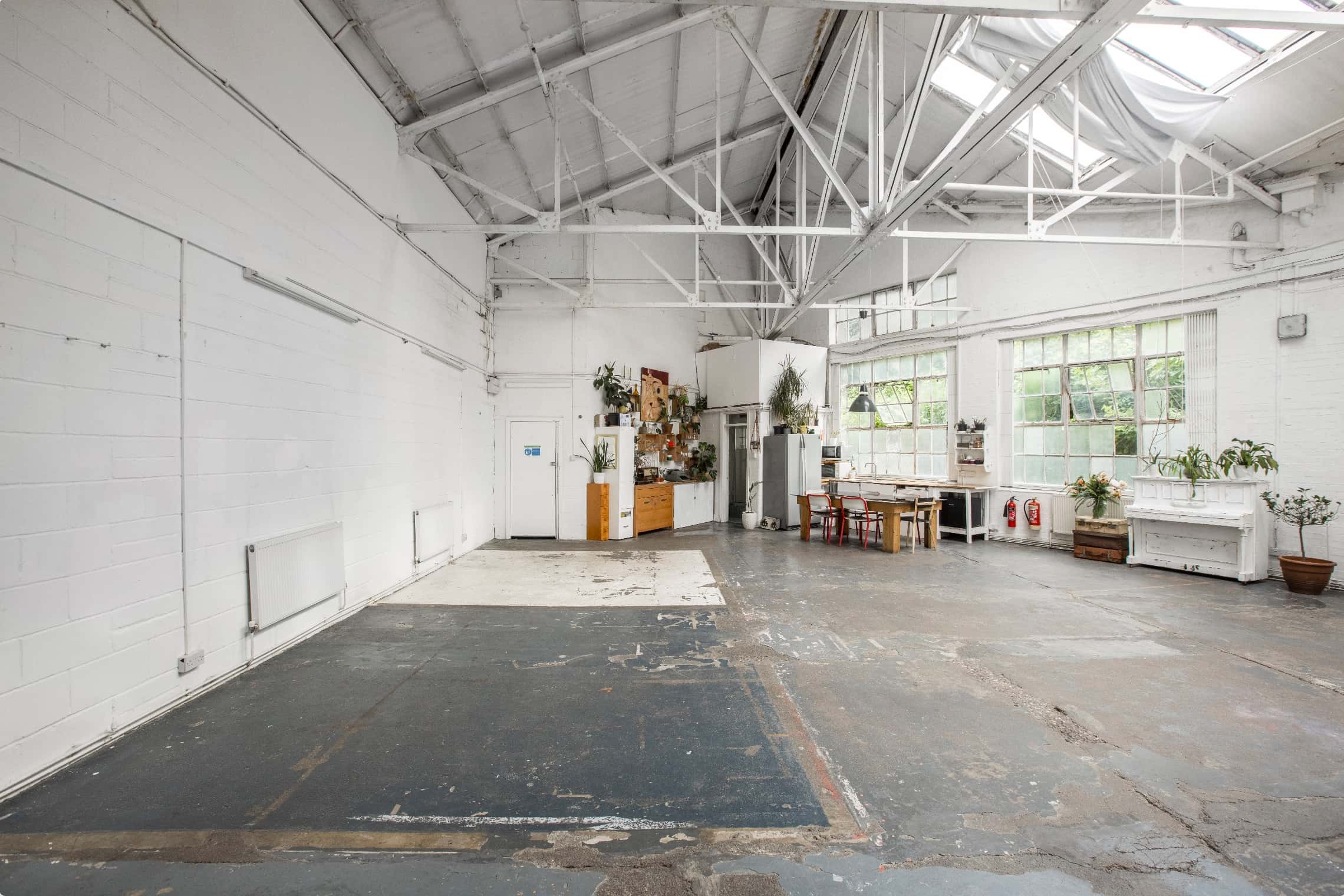 Photographic studio 6