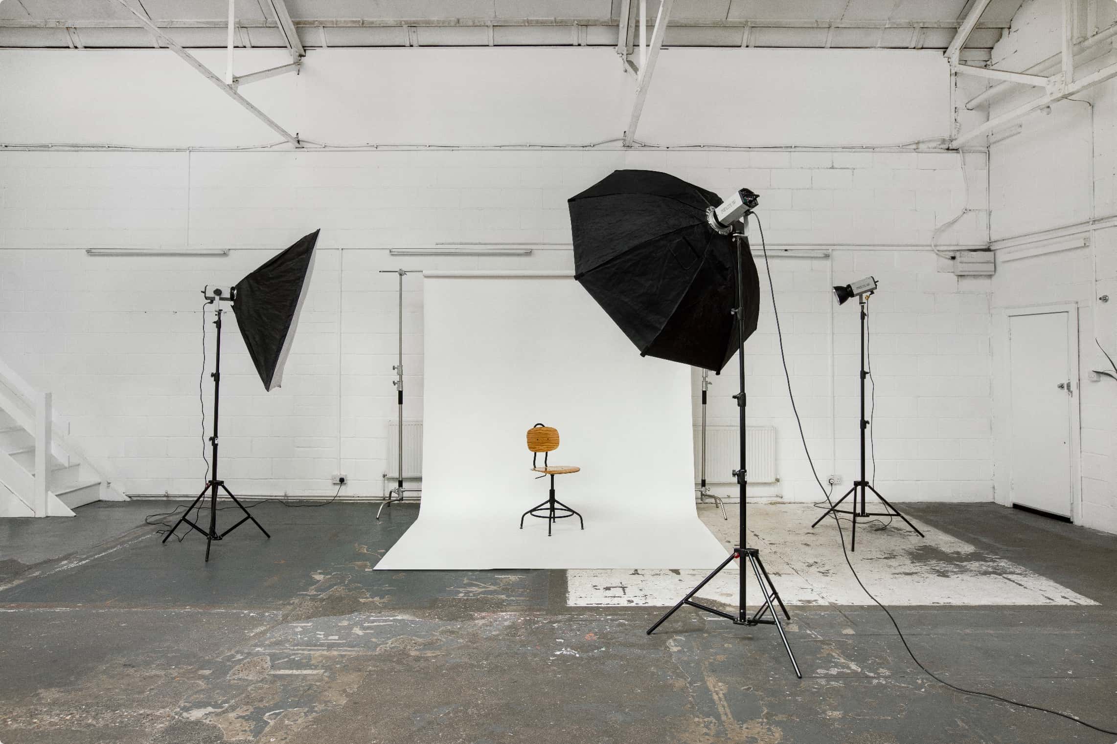 Photographic studio 20