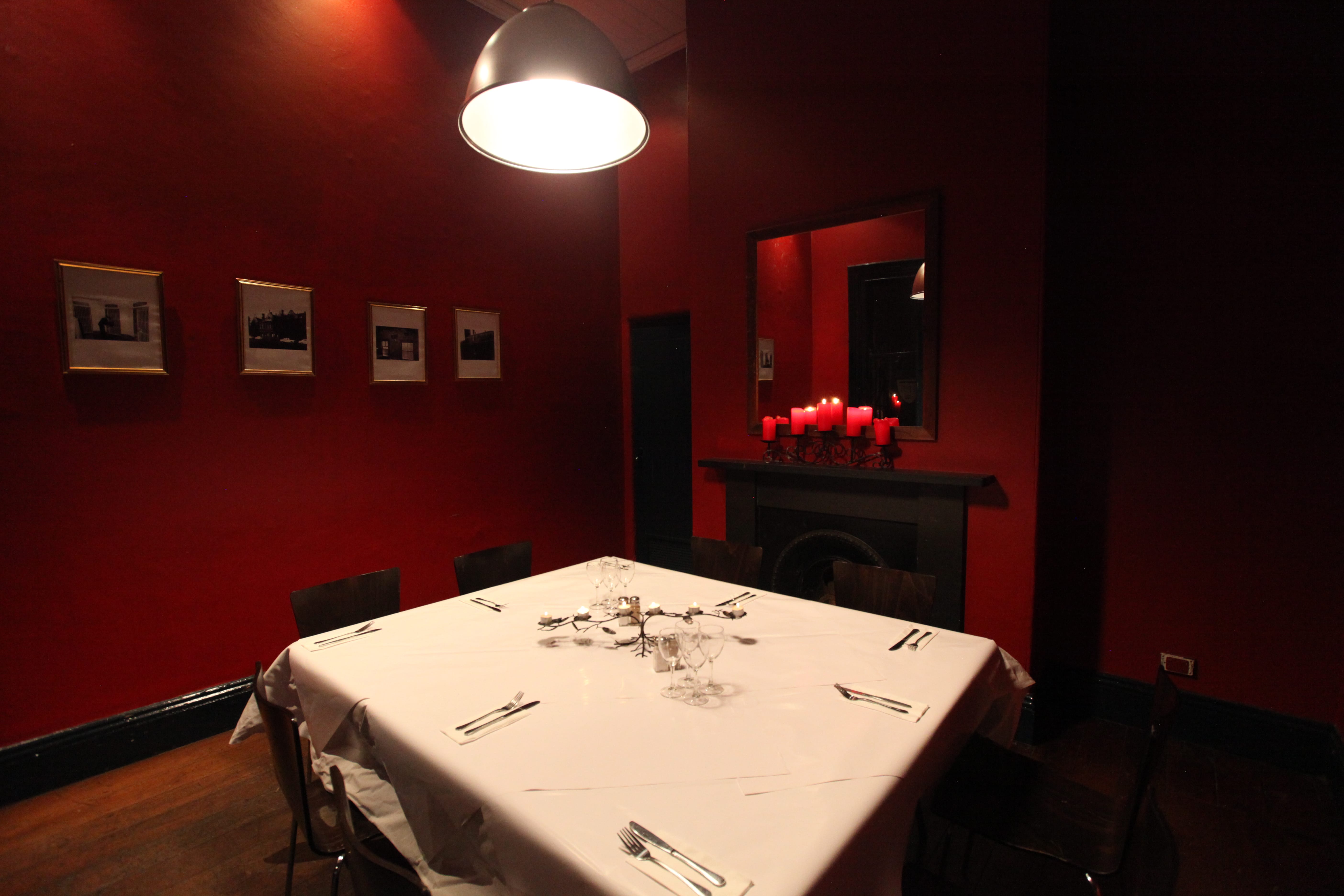 The Wardens Lounge    1