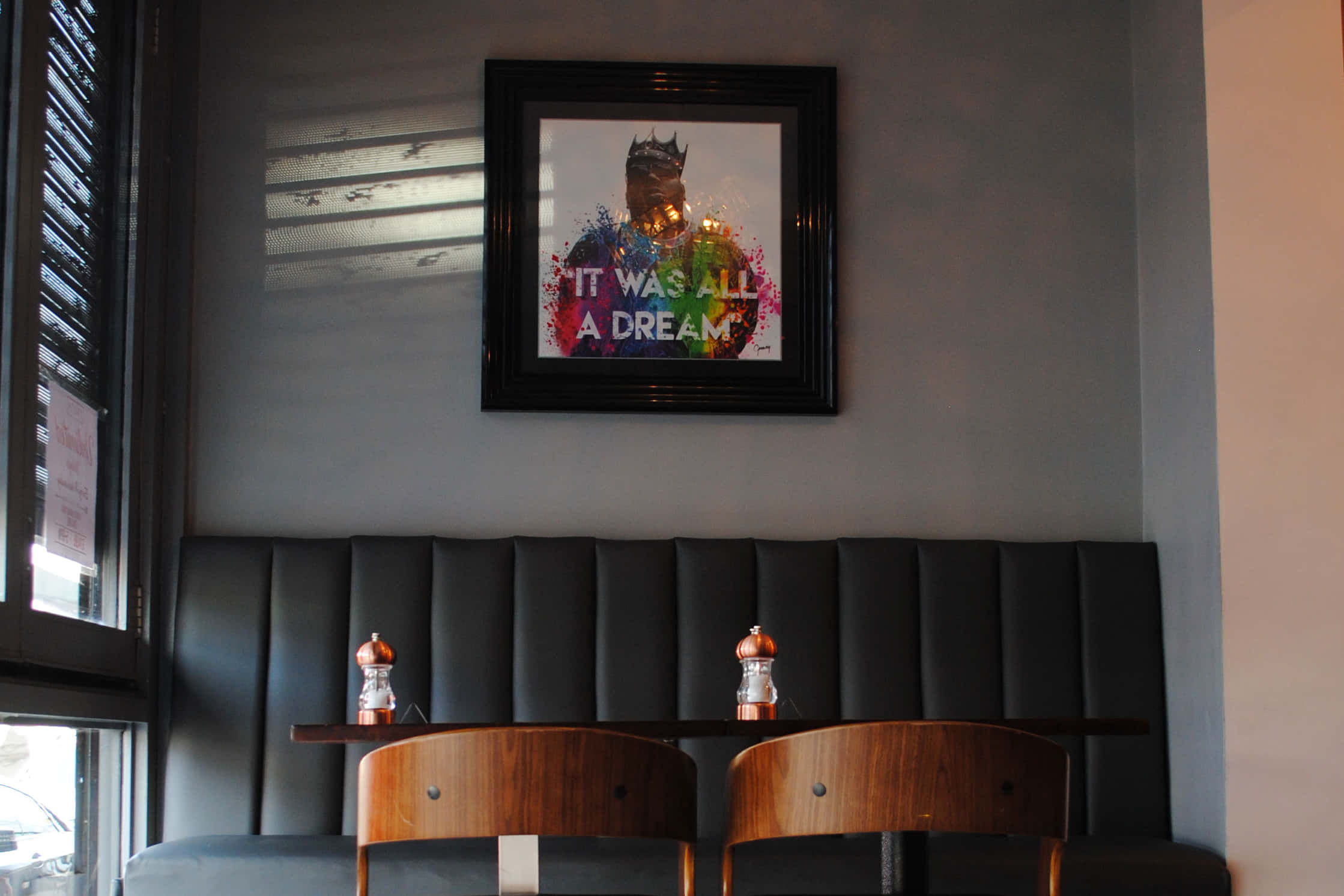 Main Area & Terrace 0