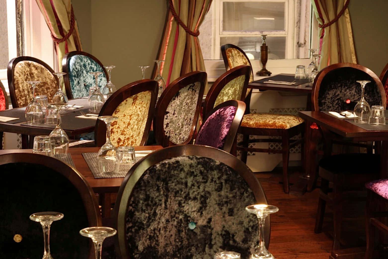 The Alice in Wonderland Room 2