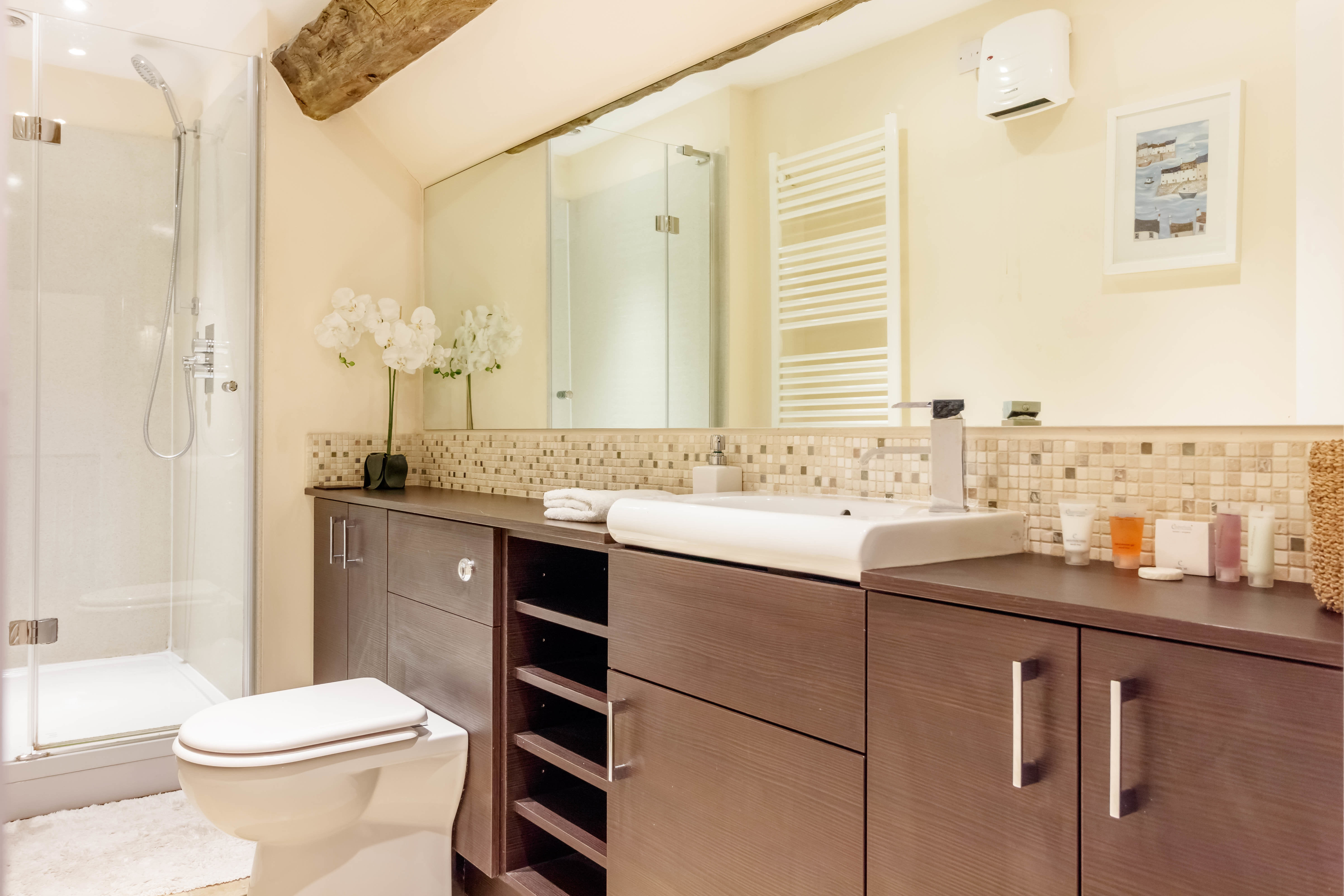 Private Luxury Country Estate for up to 26 Guests 8