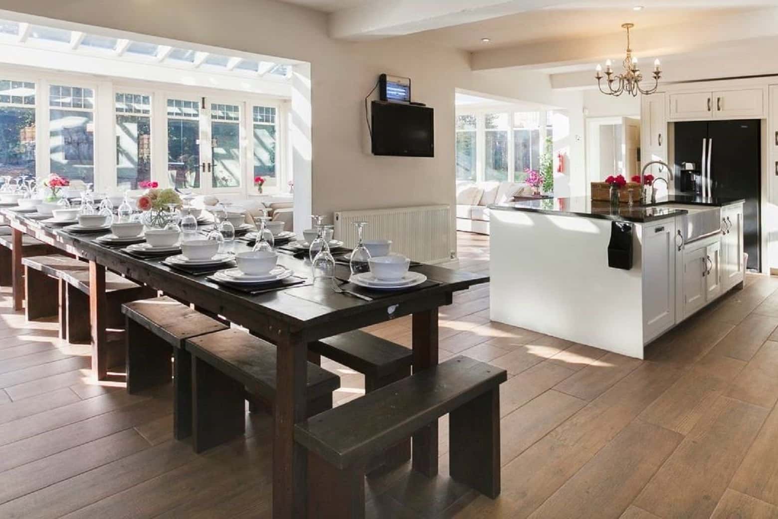 Private Luxury Country Estate for up to 26 Guests 15