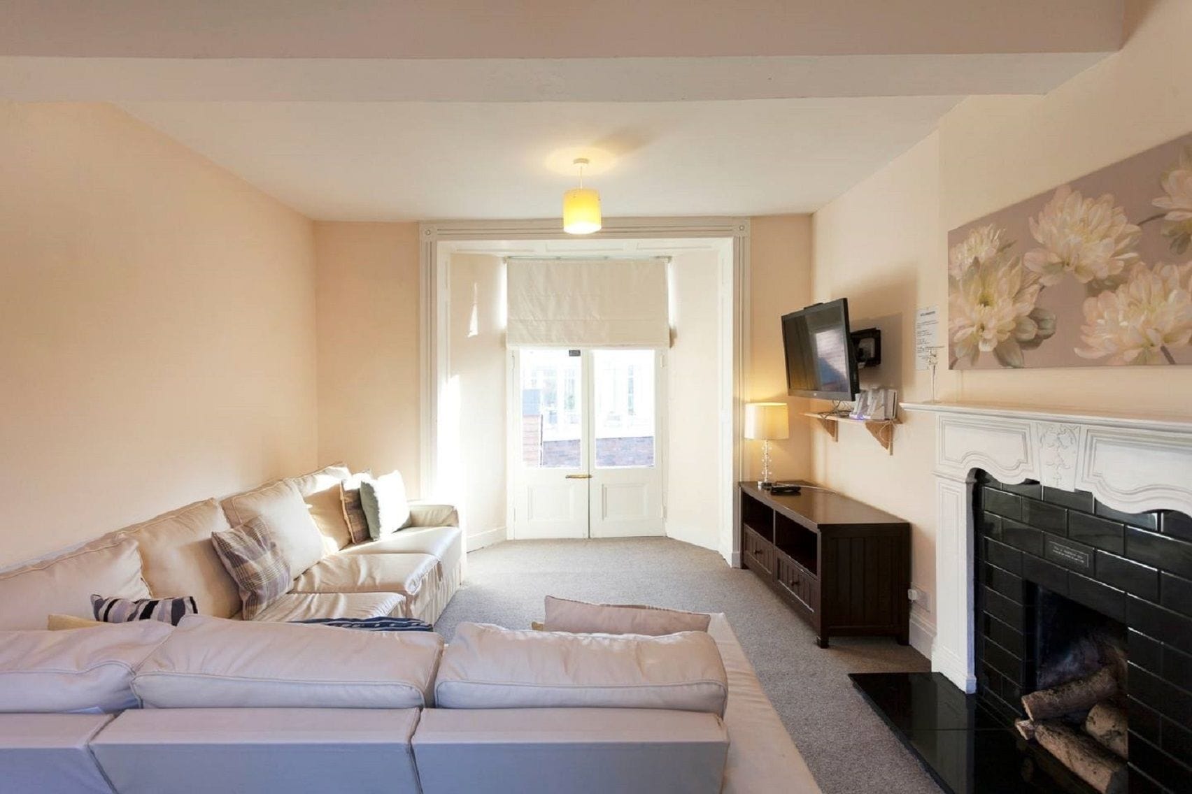 Private Luxury Country Estate for up to 26 Guests 18