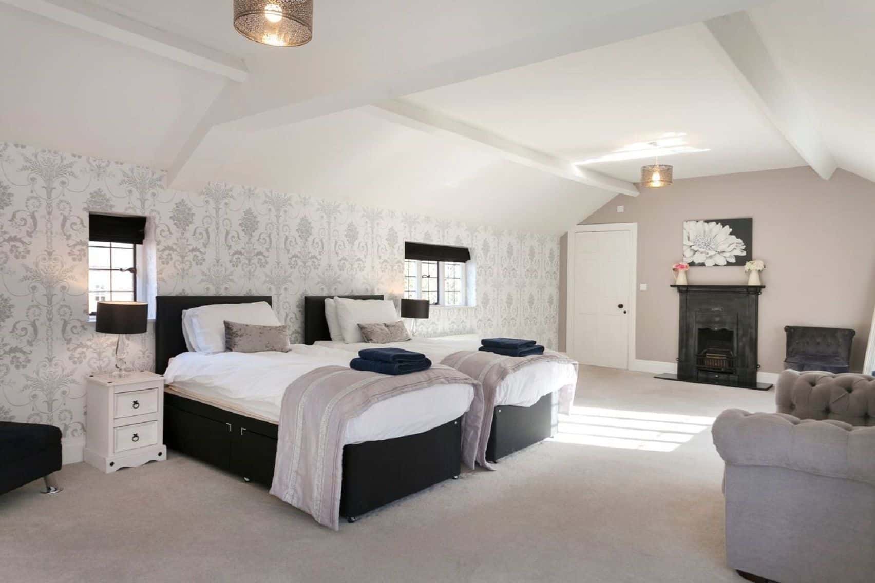 Private Luxury Country Estate for up to 26 Guests 19