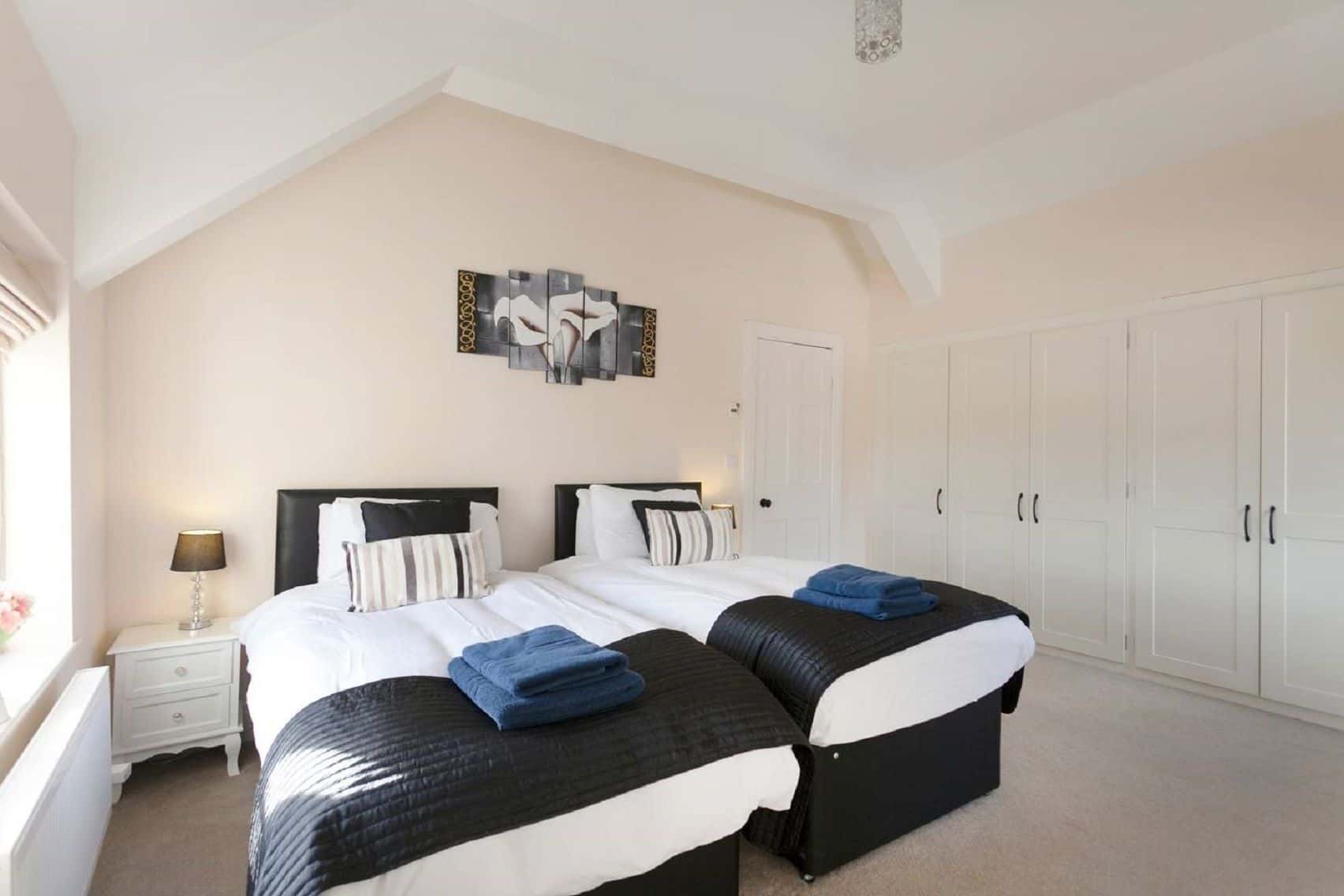 Private Luxury Country Estate for up to 26 Guests 20