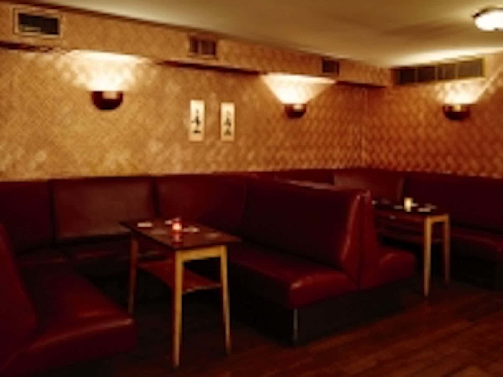 Ruby's Bar and Lounge 5