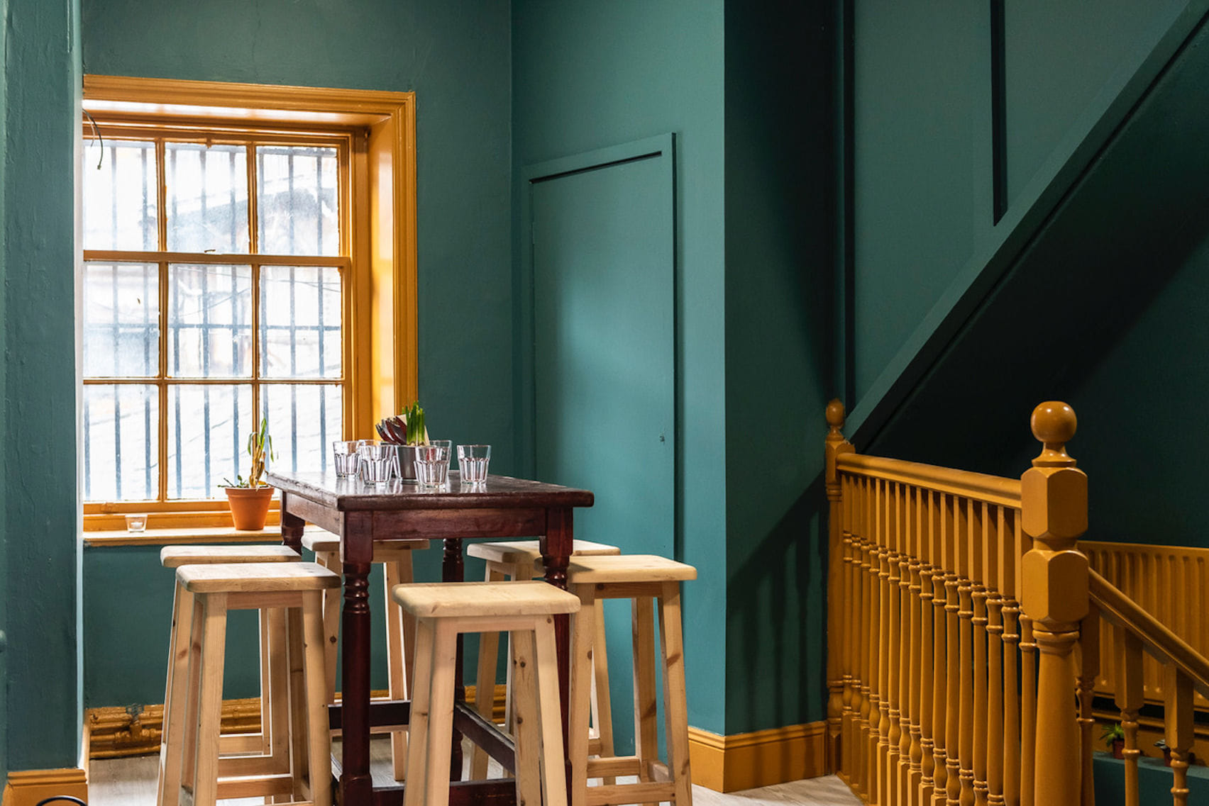 Juanitos on 35 Drury 1