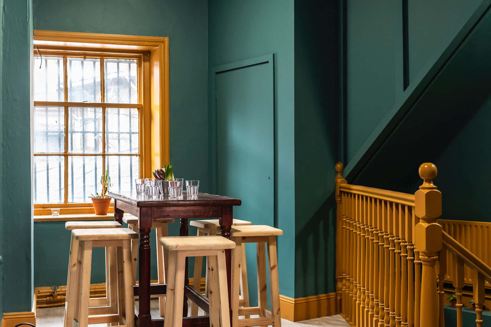 Juanitos on 35 Drury 1