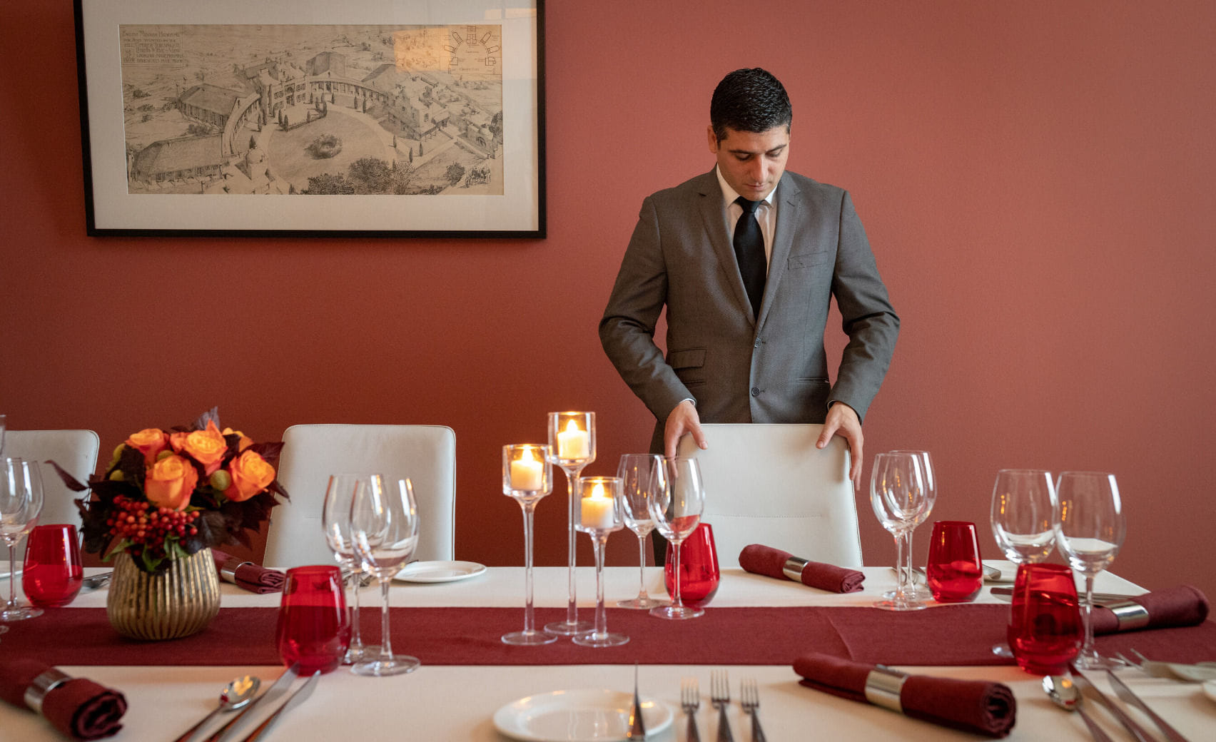 Beresford Pite, Heritage Room 1