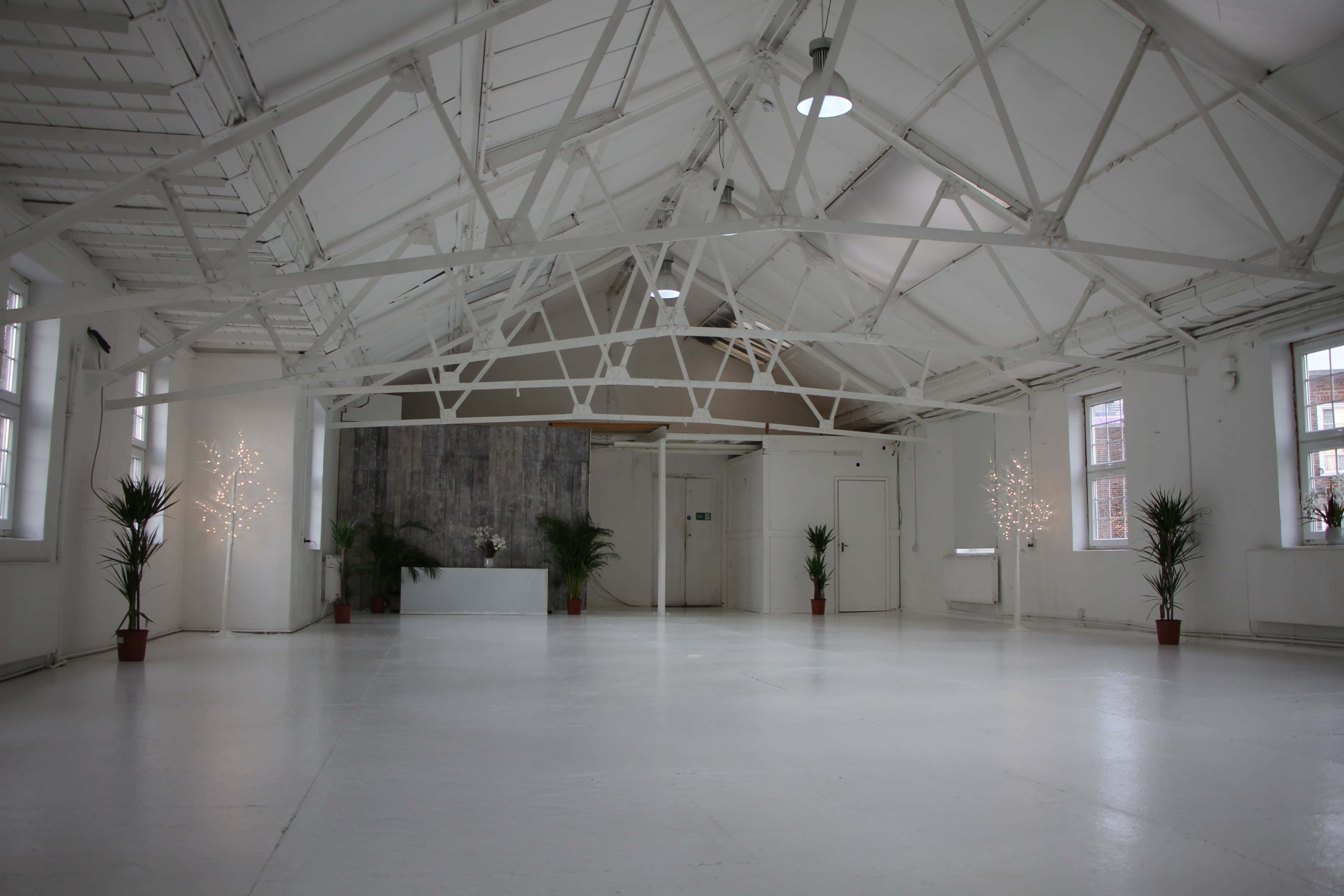 The Original White Loft 0