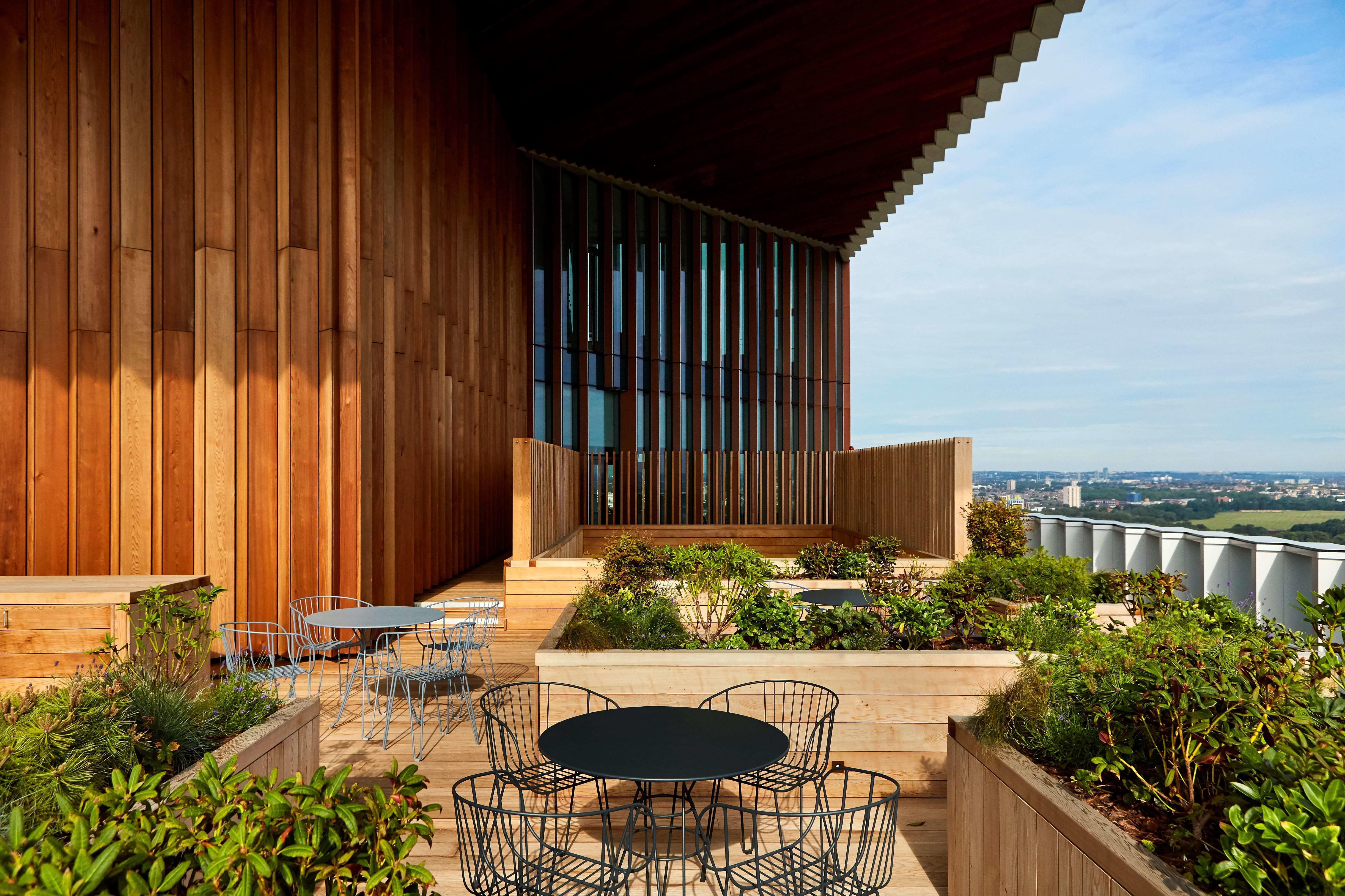 25th floor Sky Terrace 1