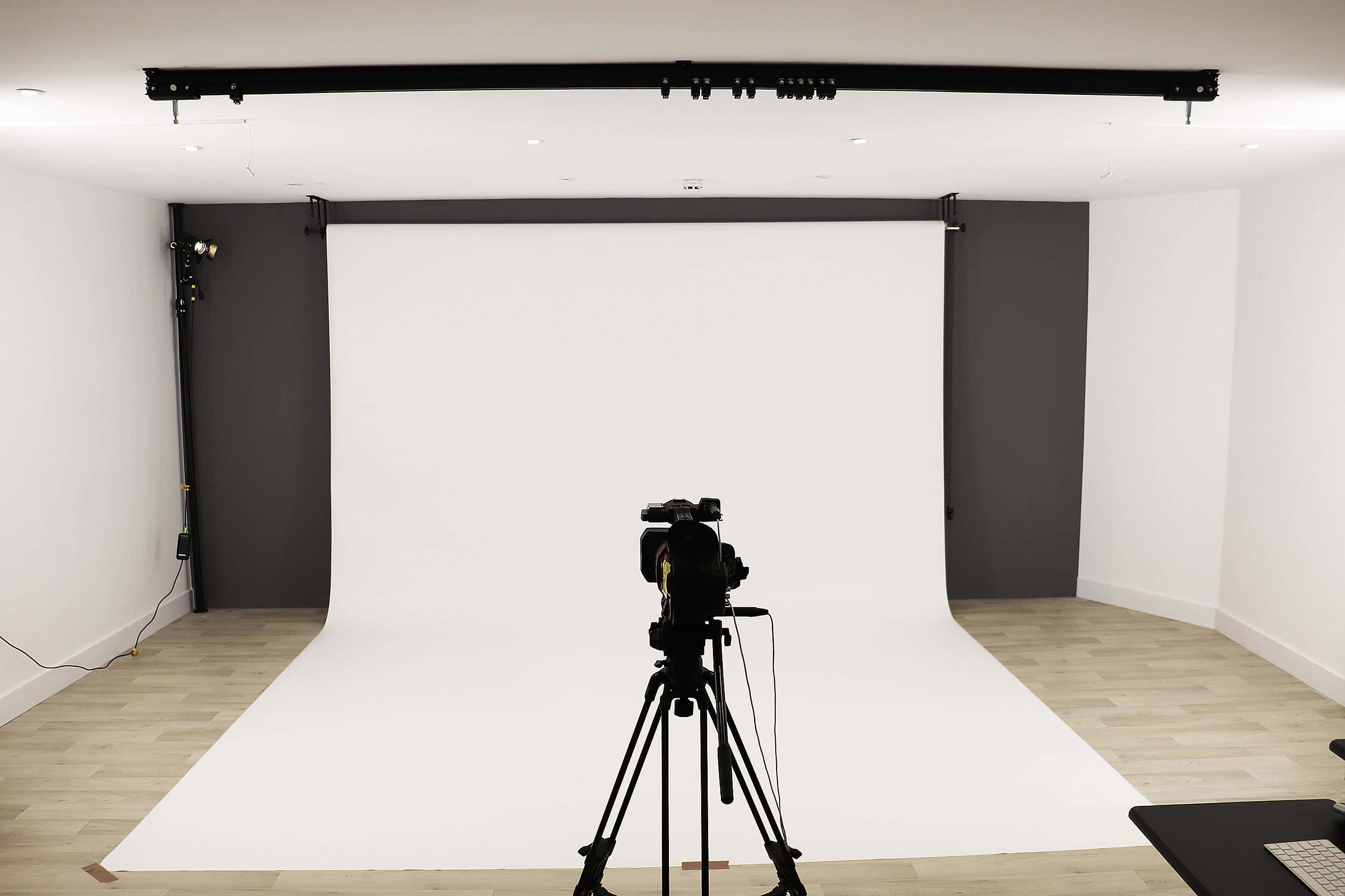 Casting & Photographic Studio 0