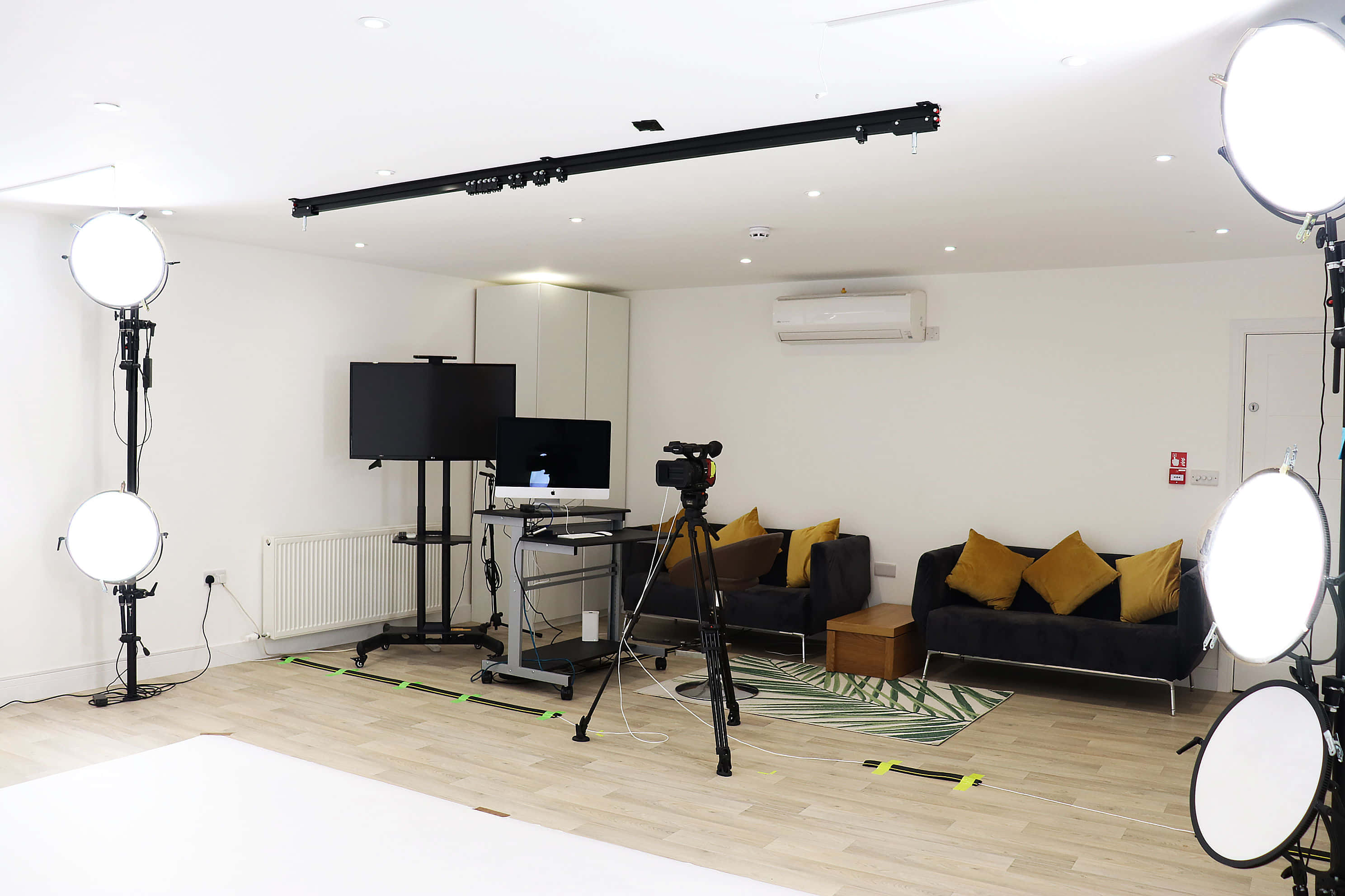 Casting & Photographic Studio 4