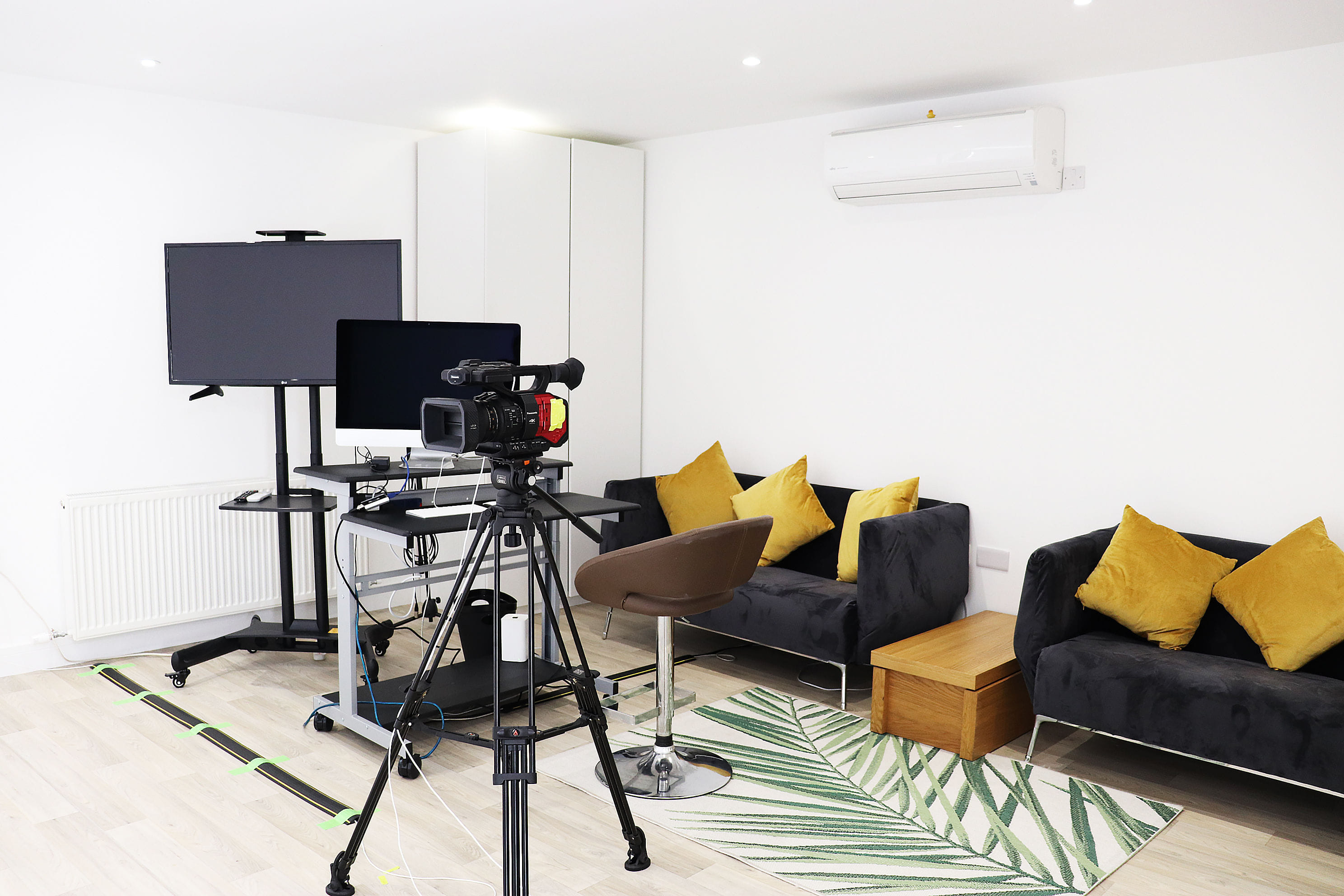 Casting & Photographic Studio 5