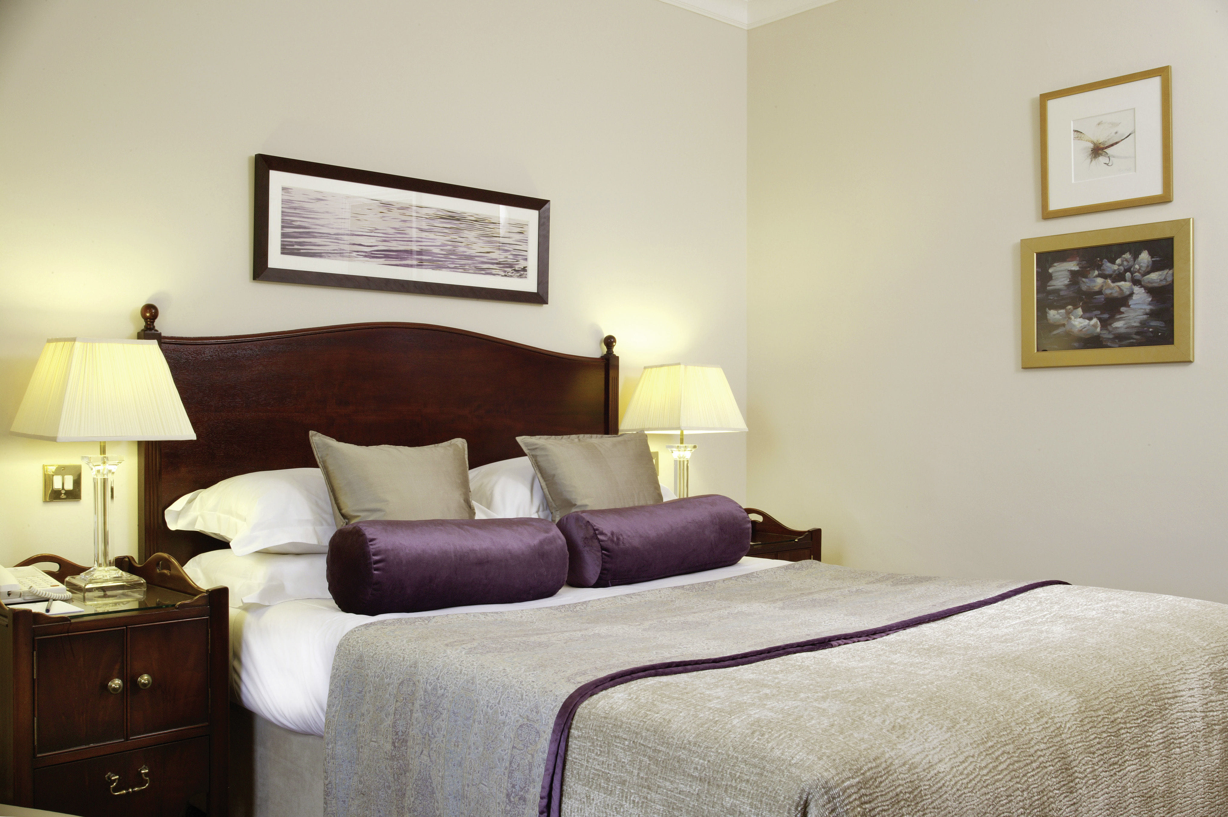 Regency Room 4
