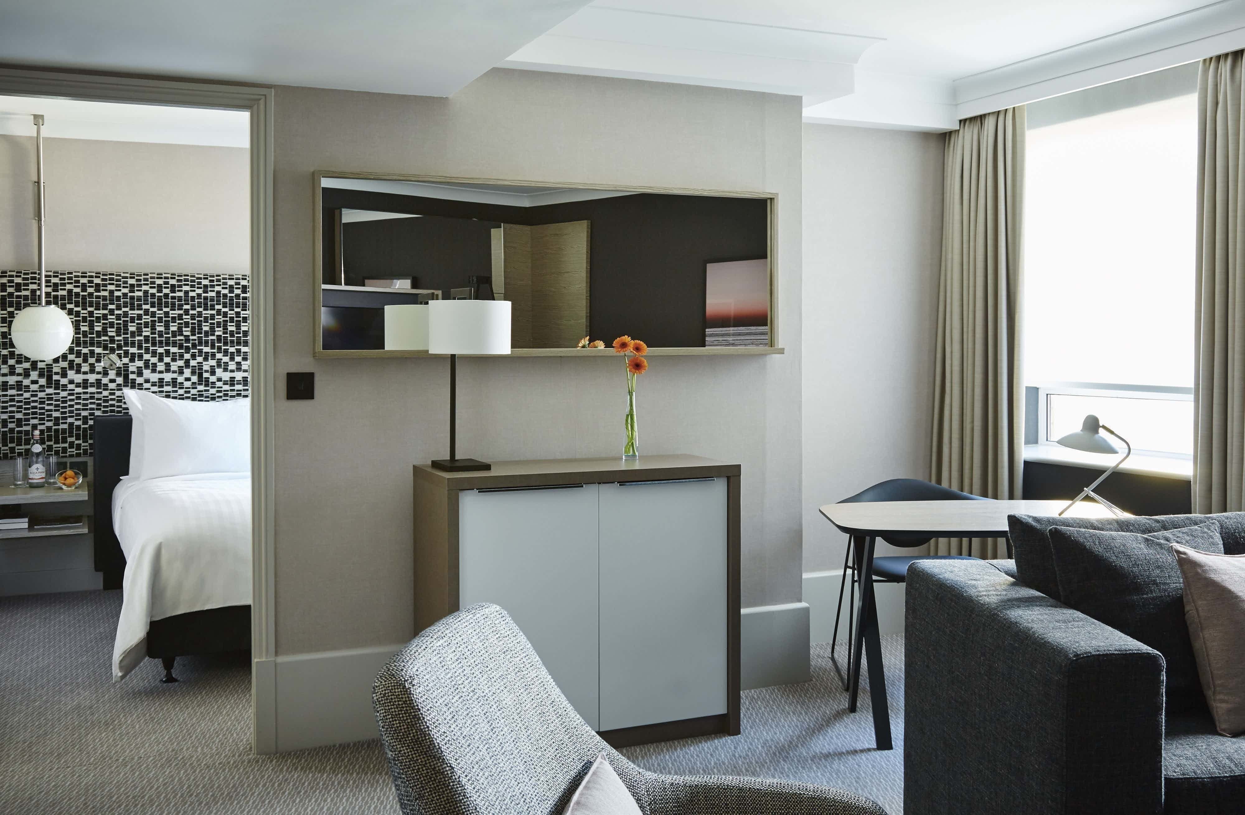 Whitestone & Tollgate Room 4