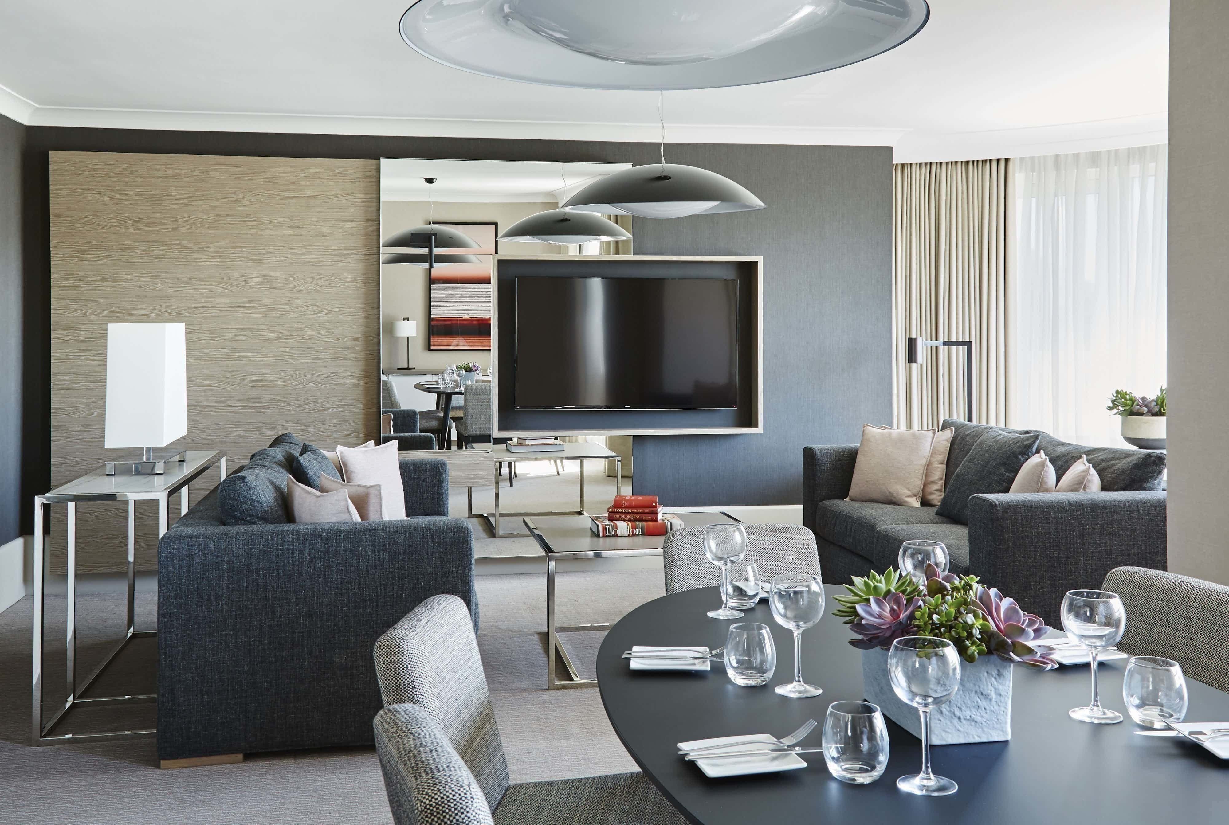 Whitestone & Tollgate Room 5