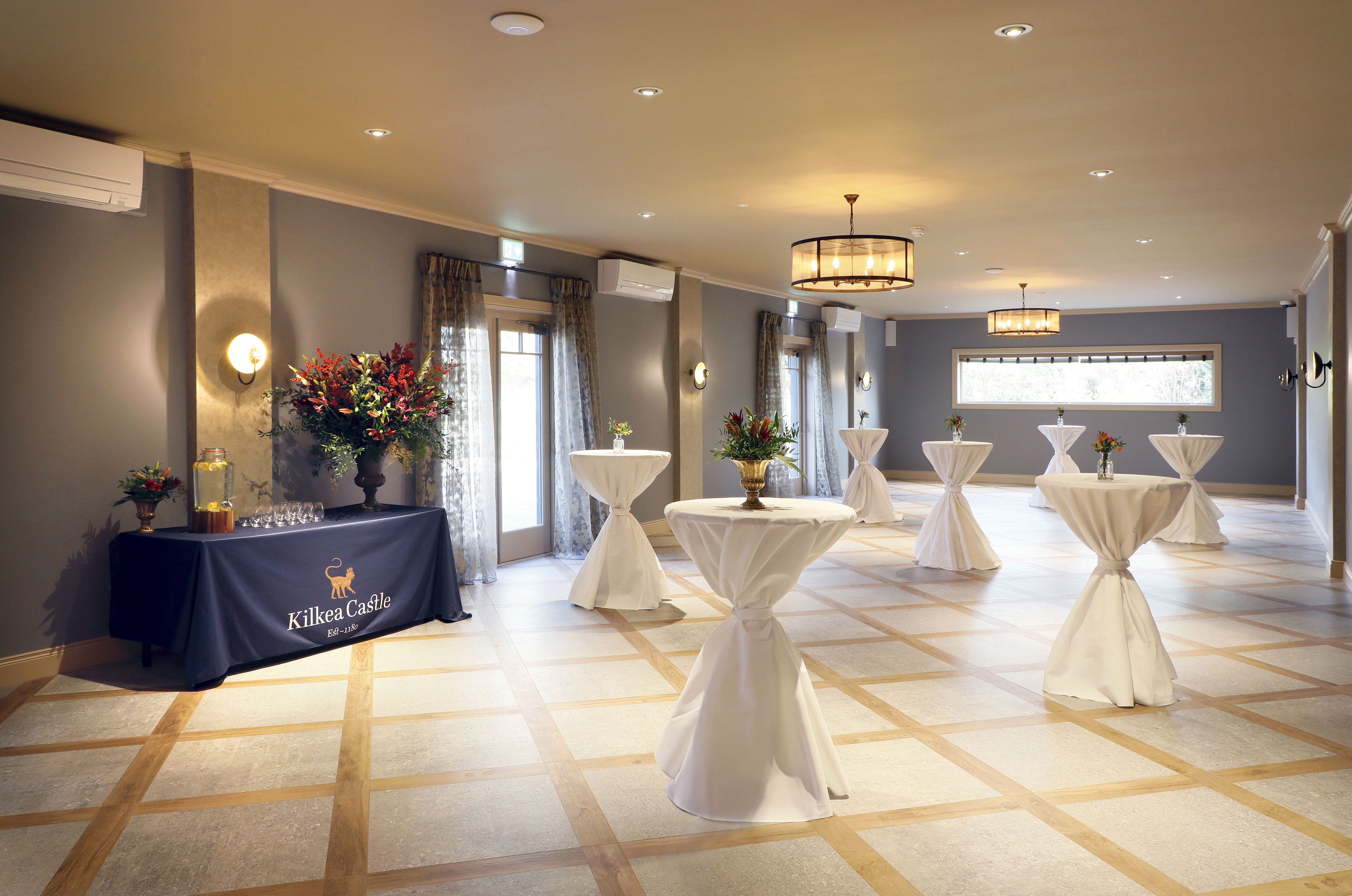 de Lacy Suite 1