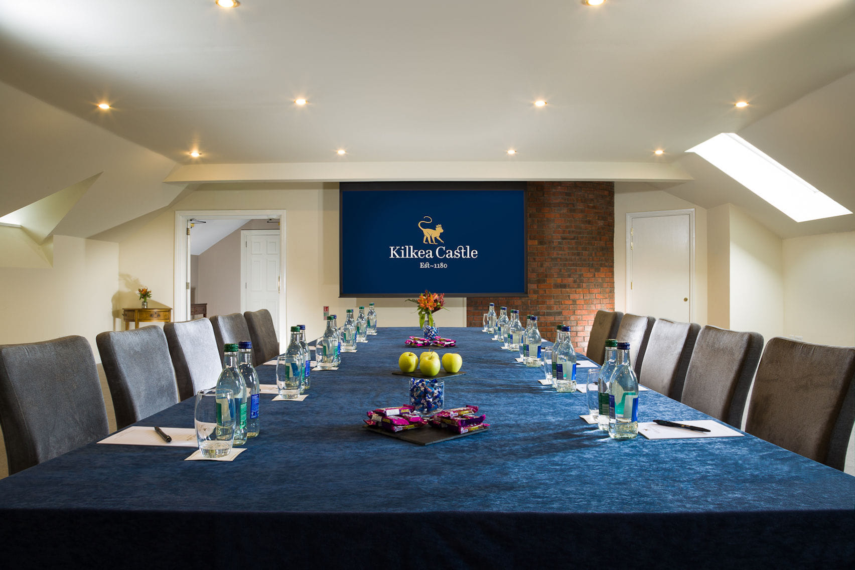 Albatross Suite 1