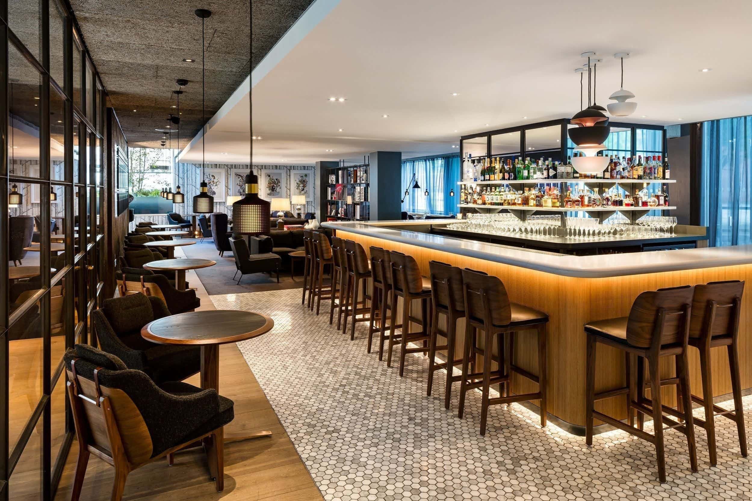 The Halle Lounge Bar 12