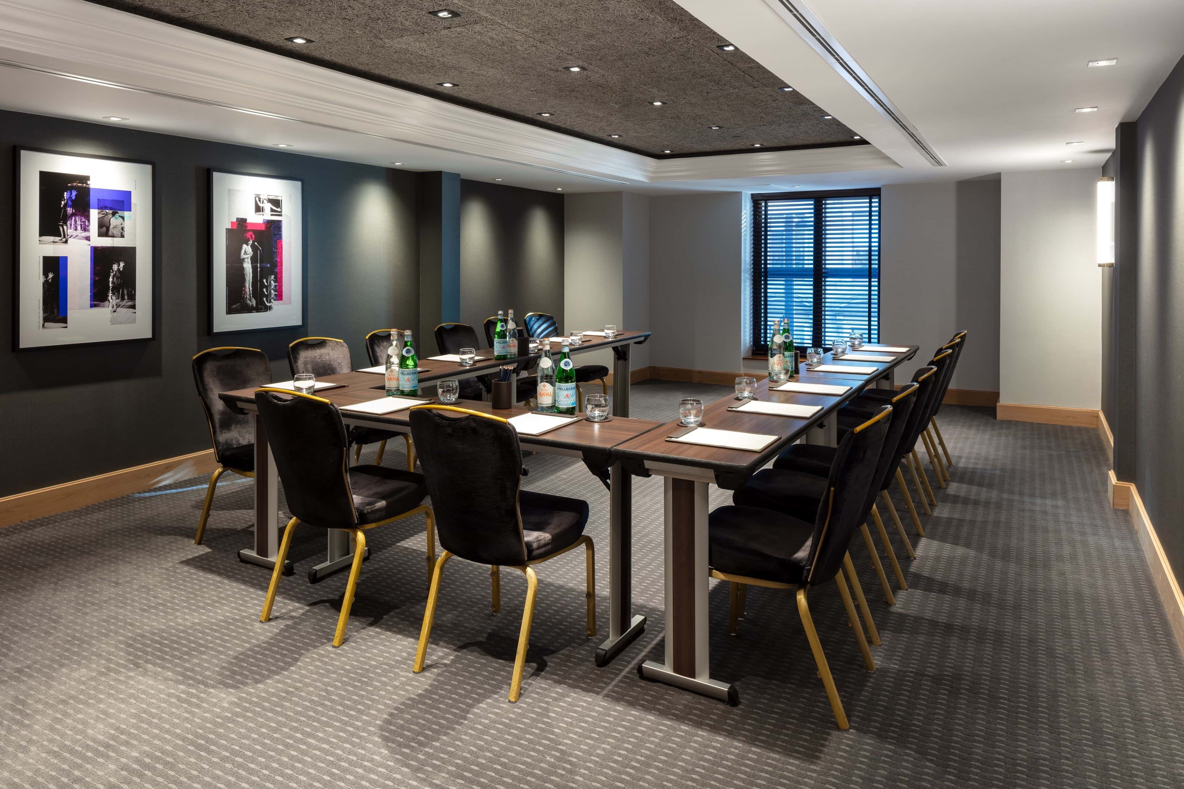 Private Room 12 3D tour