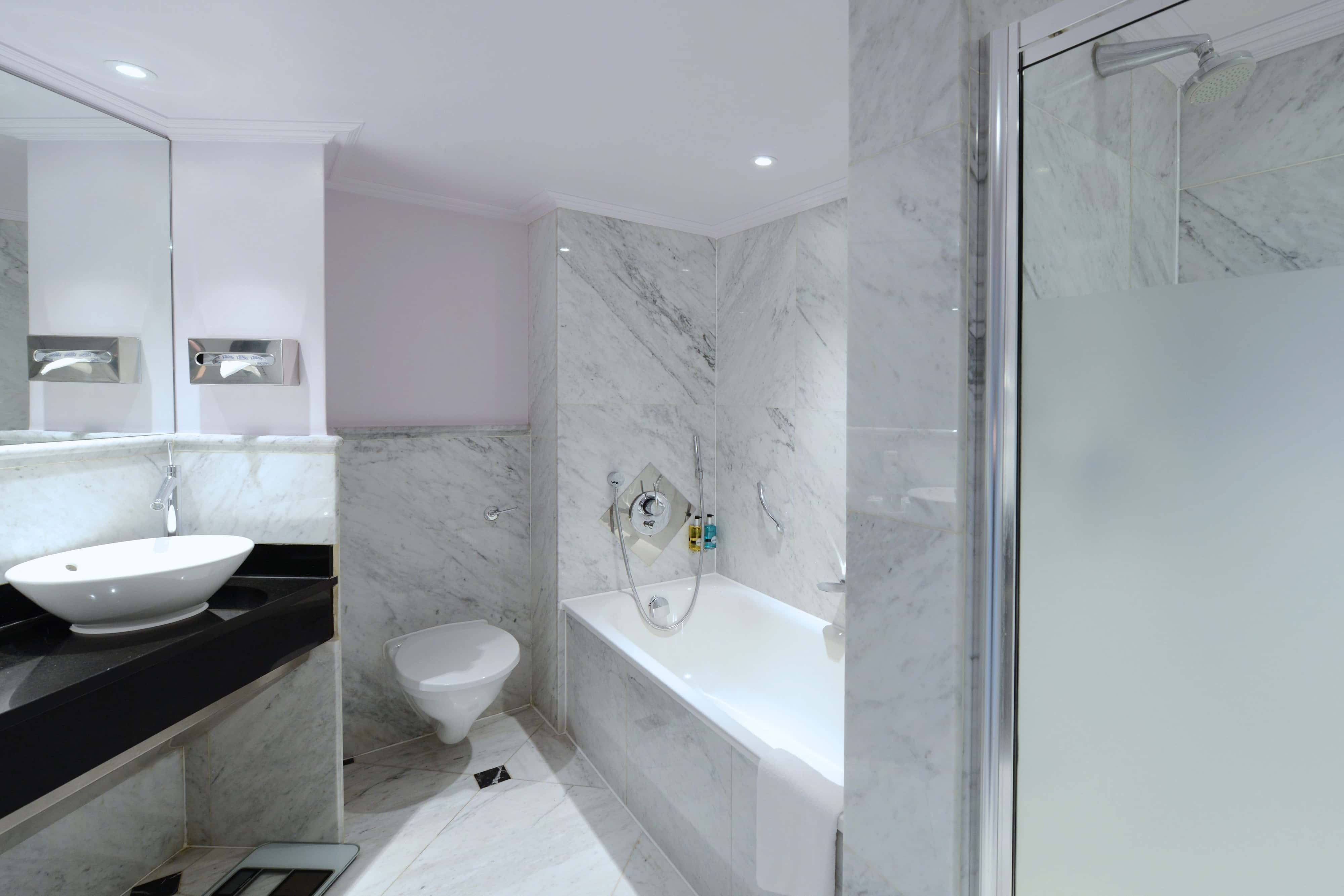 The Skyline Penthouse at Leicester Square 8