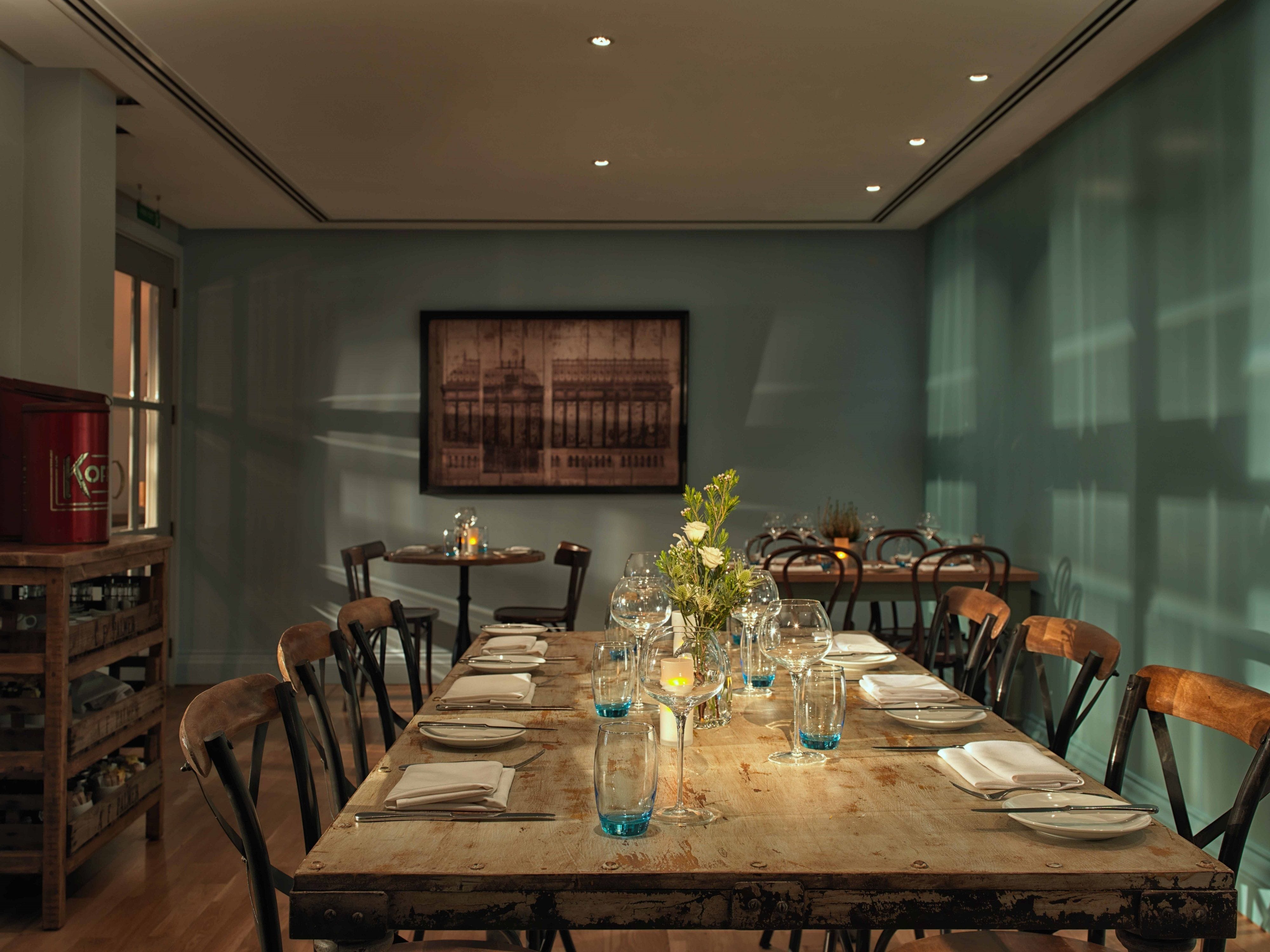 The Cromwell Suite 6