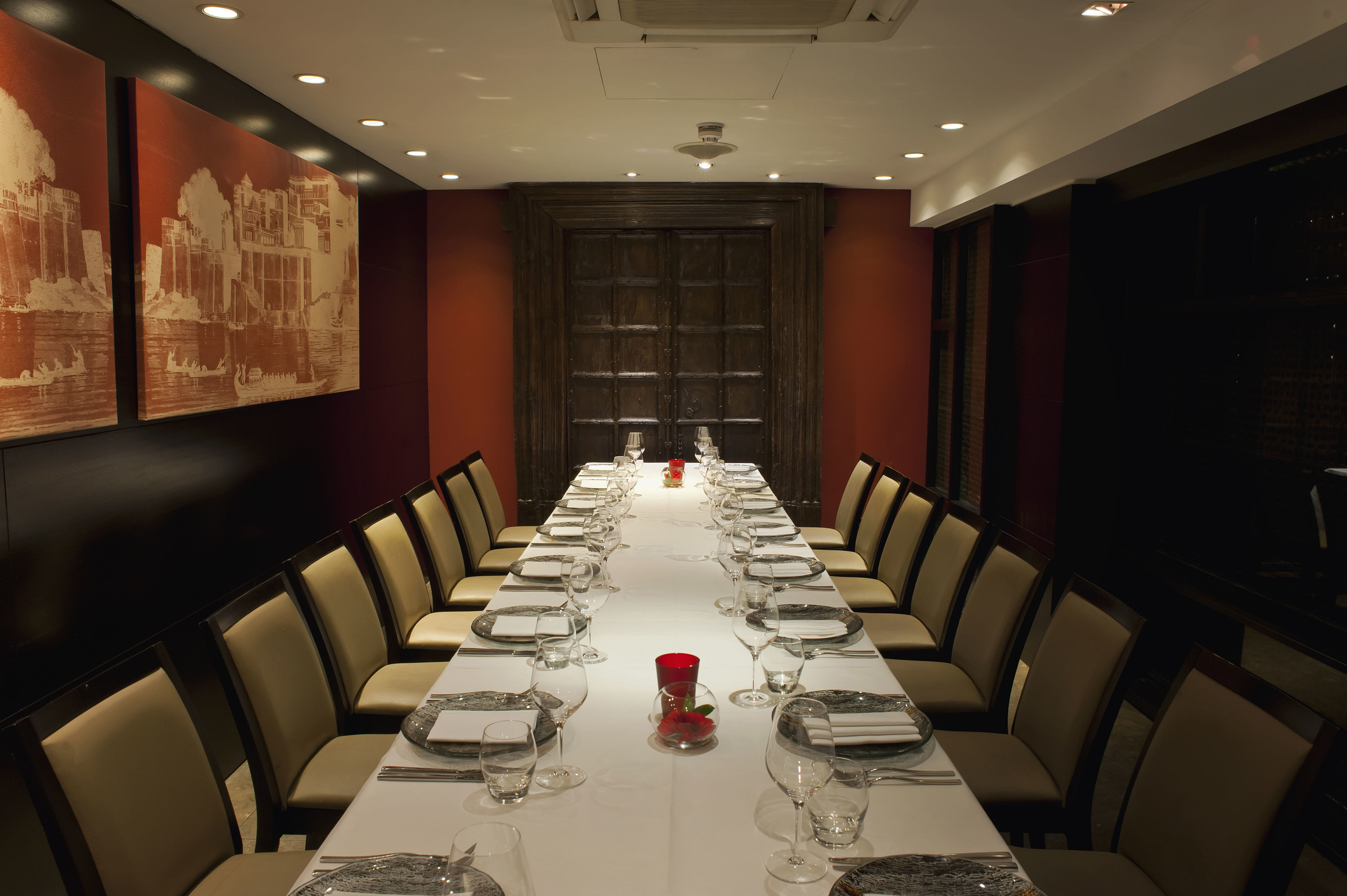 Dinner Sitting, Berkeley Room