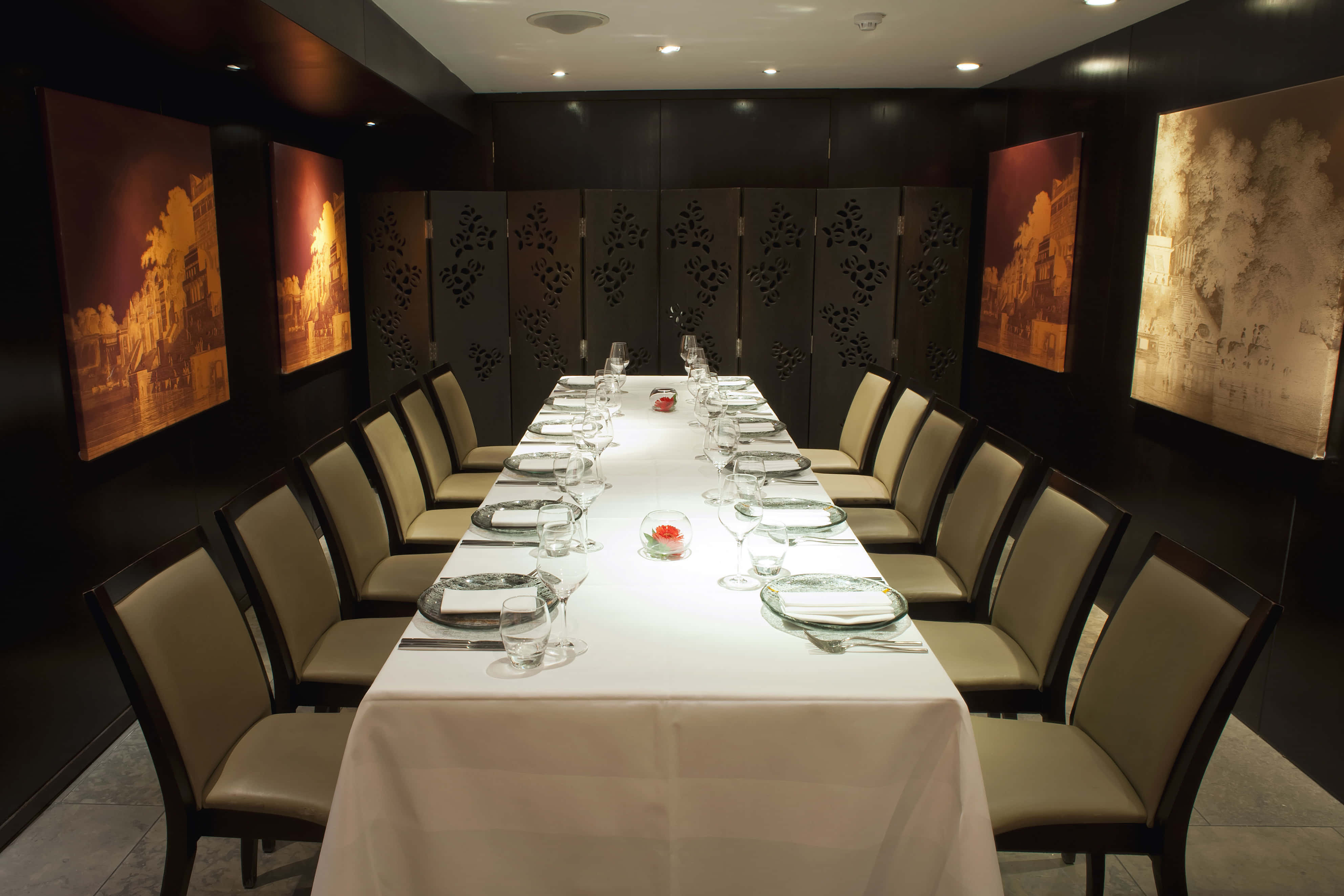 Lunch Sitting, Dover Room 1