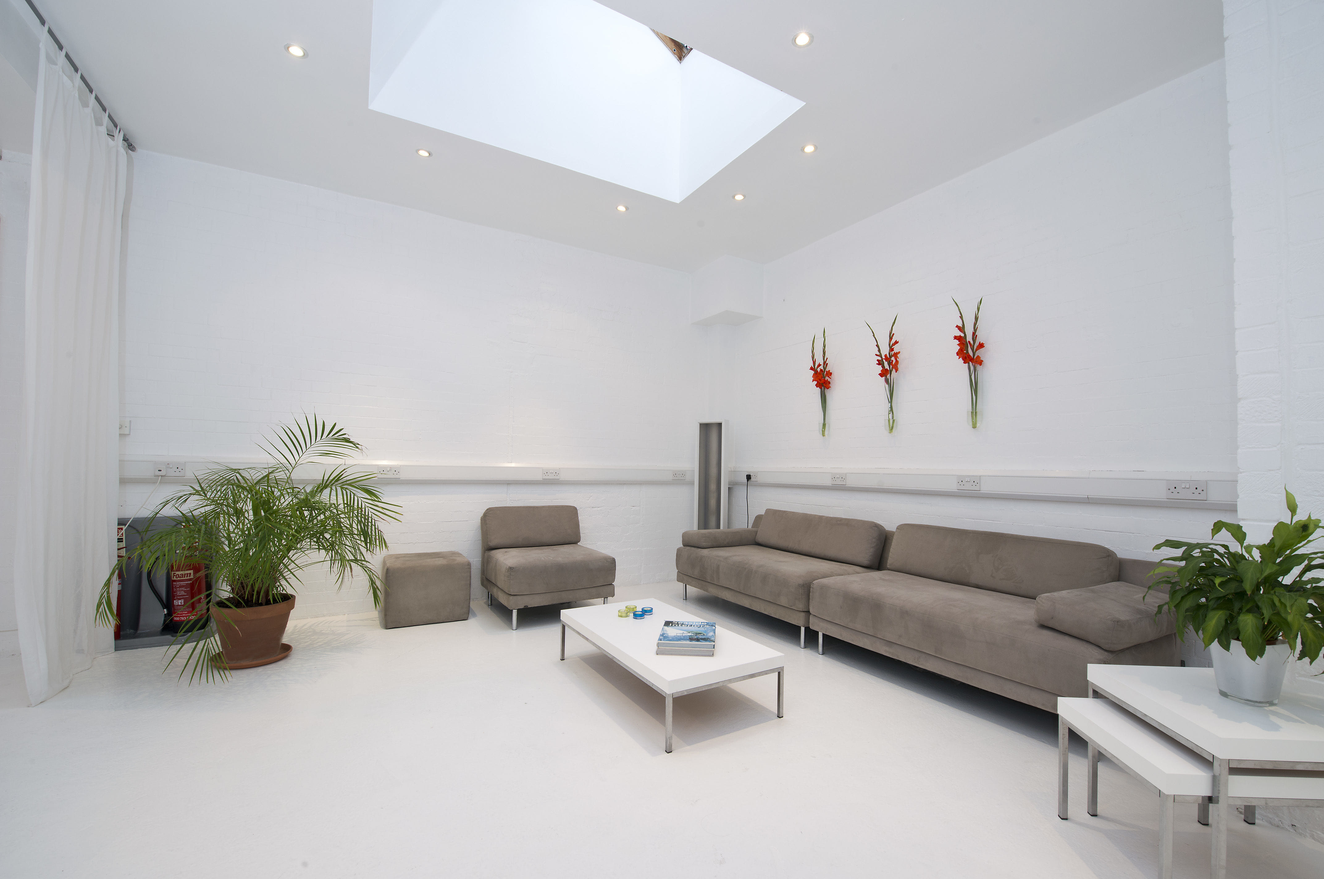 Six Photographic Studio 5