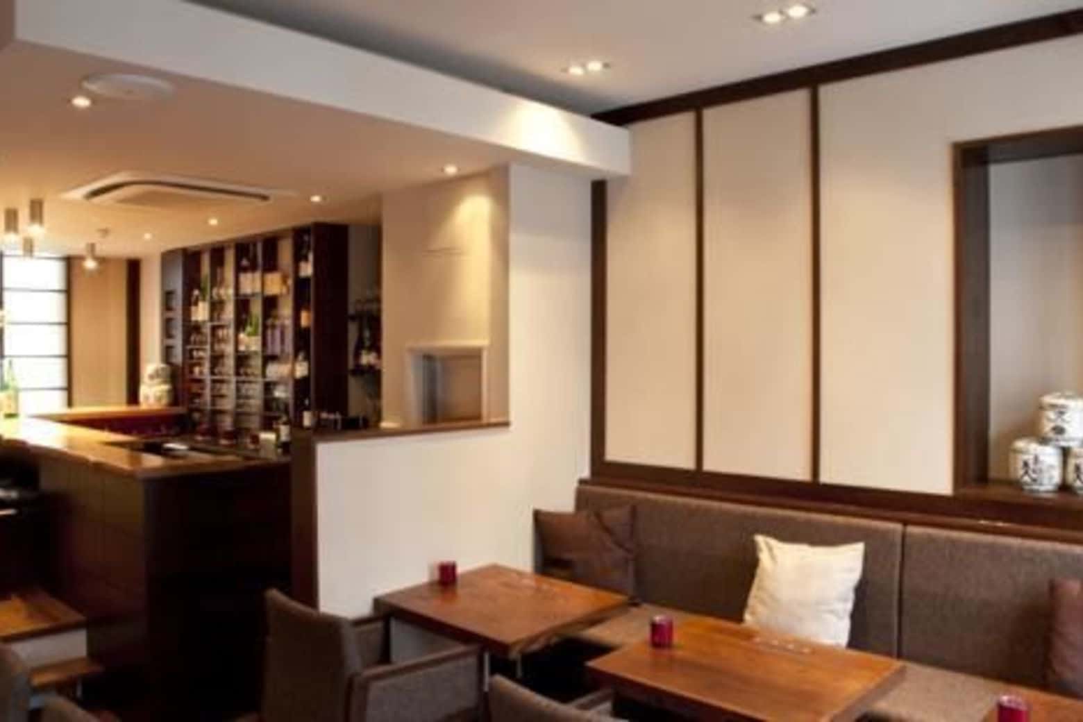 Weekend Lunch, Upstairs Bar 1