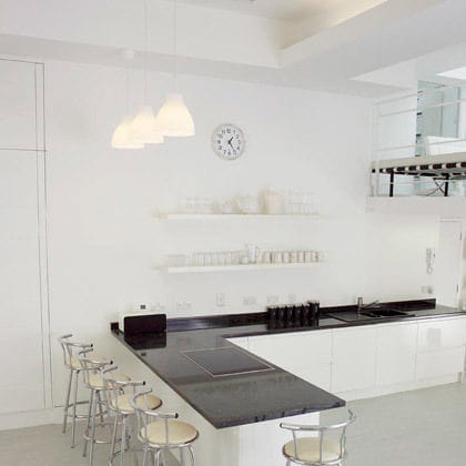 Morning Hire, Photography Studio 1