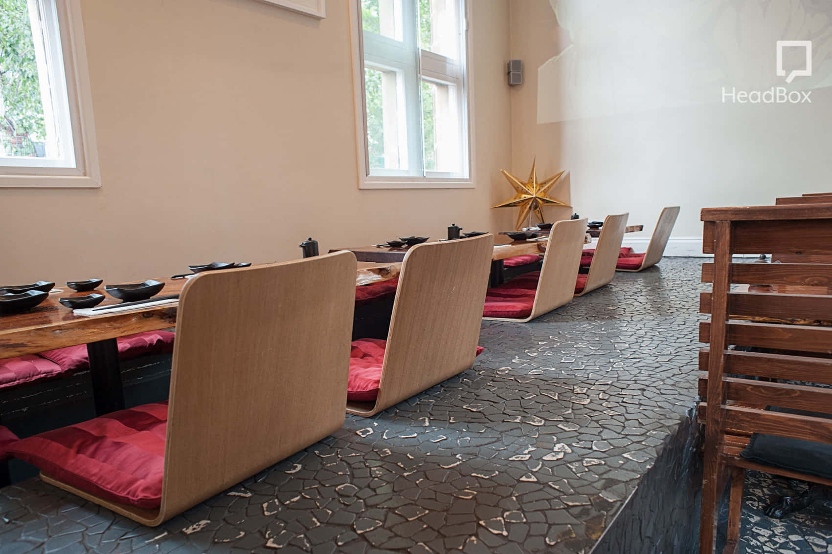 Upper Floor, Lunch Sitting 3