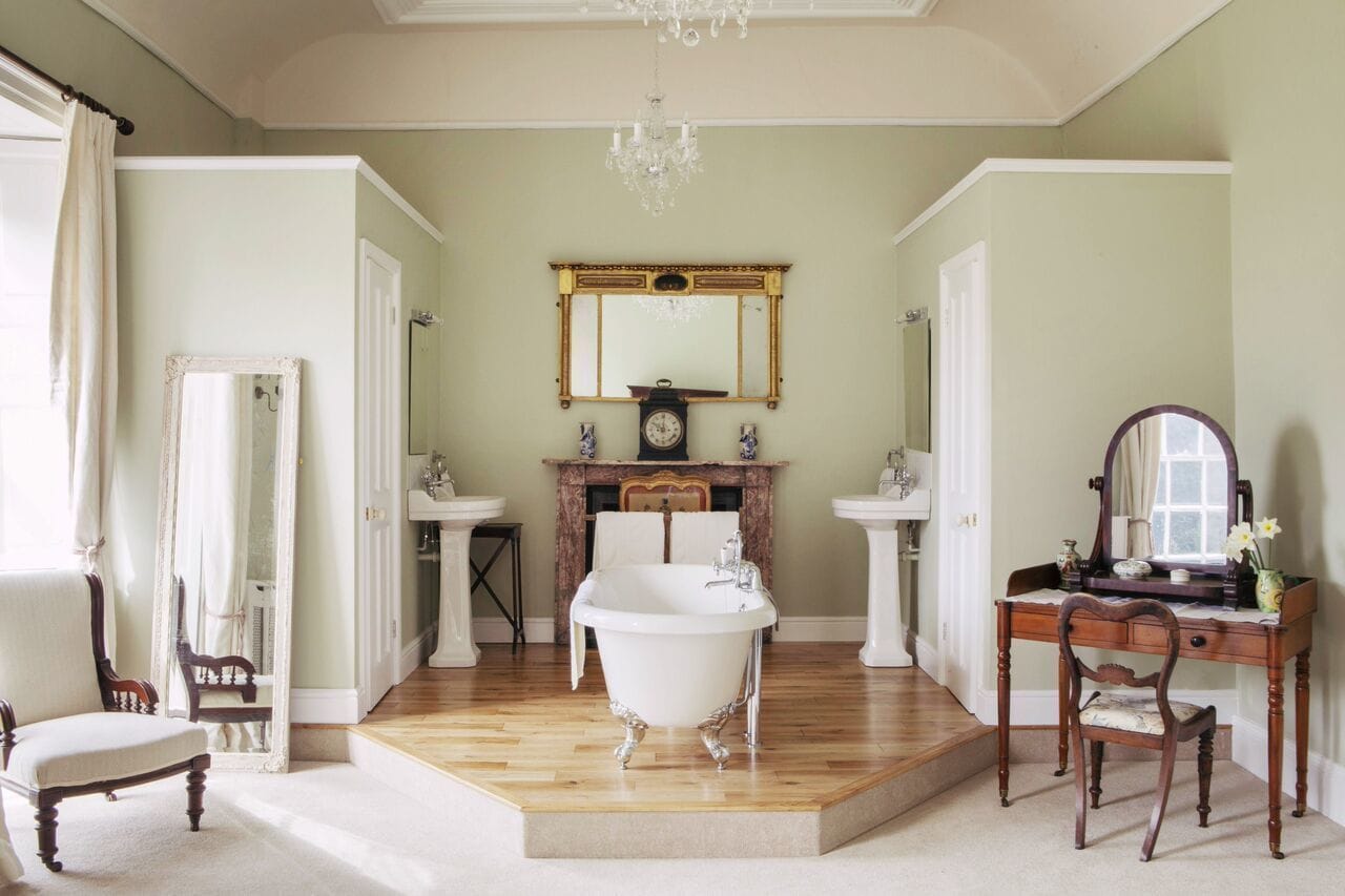 Pennard House, Coach House and Garden 3