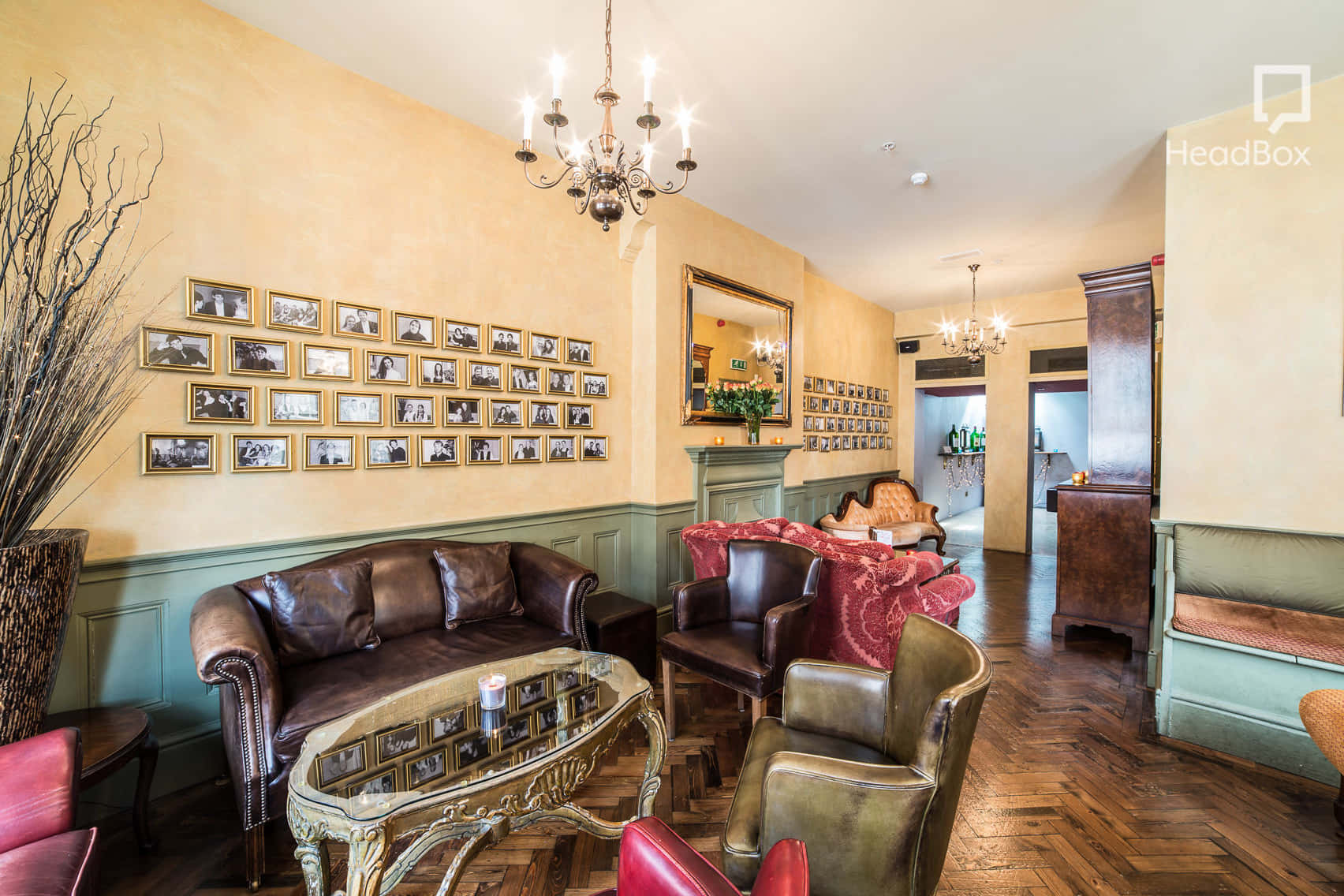 Evening Hire, Bar and Lounge 4