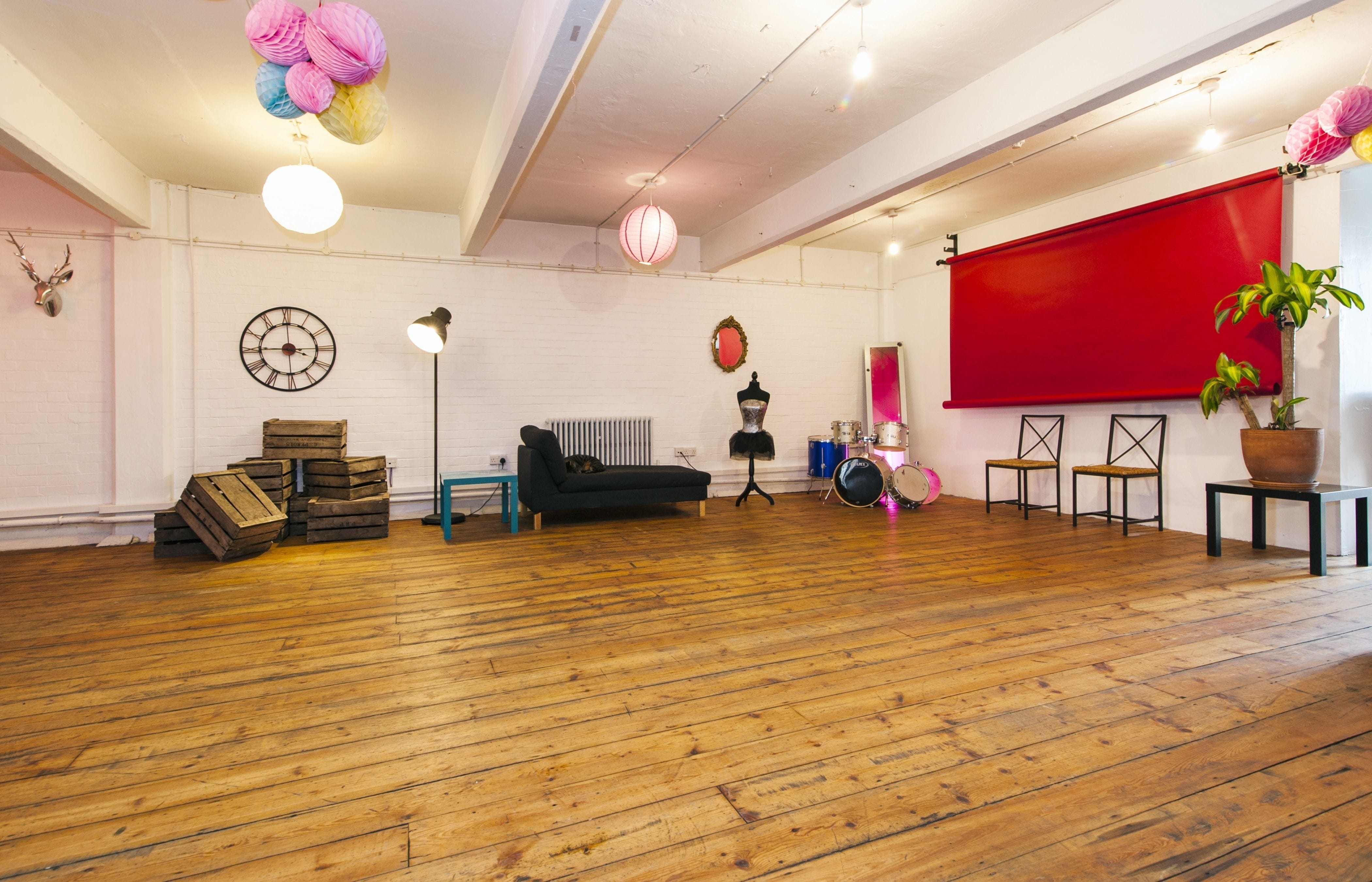 4th Floor (two adjoining studios with roof top terrace)  14