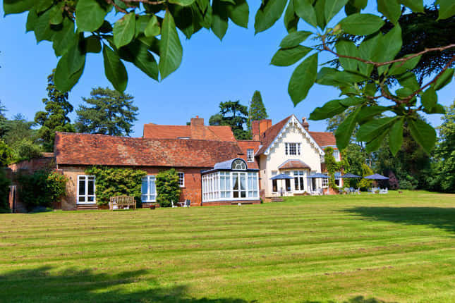 Stunning Manor House 3