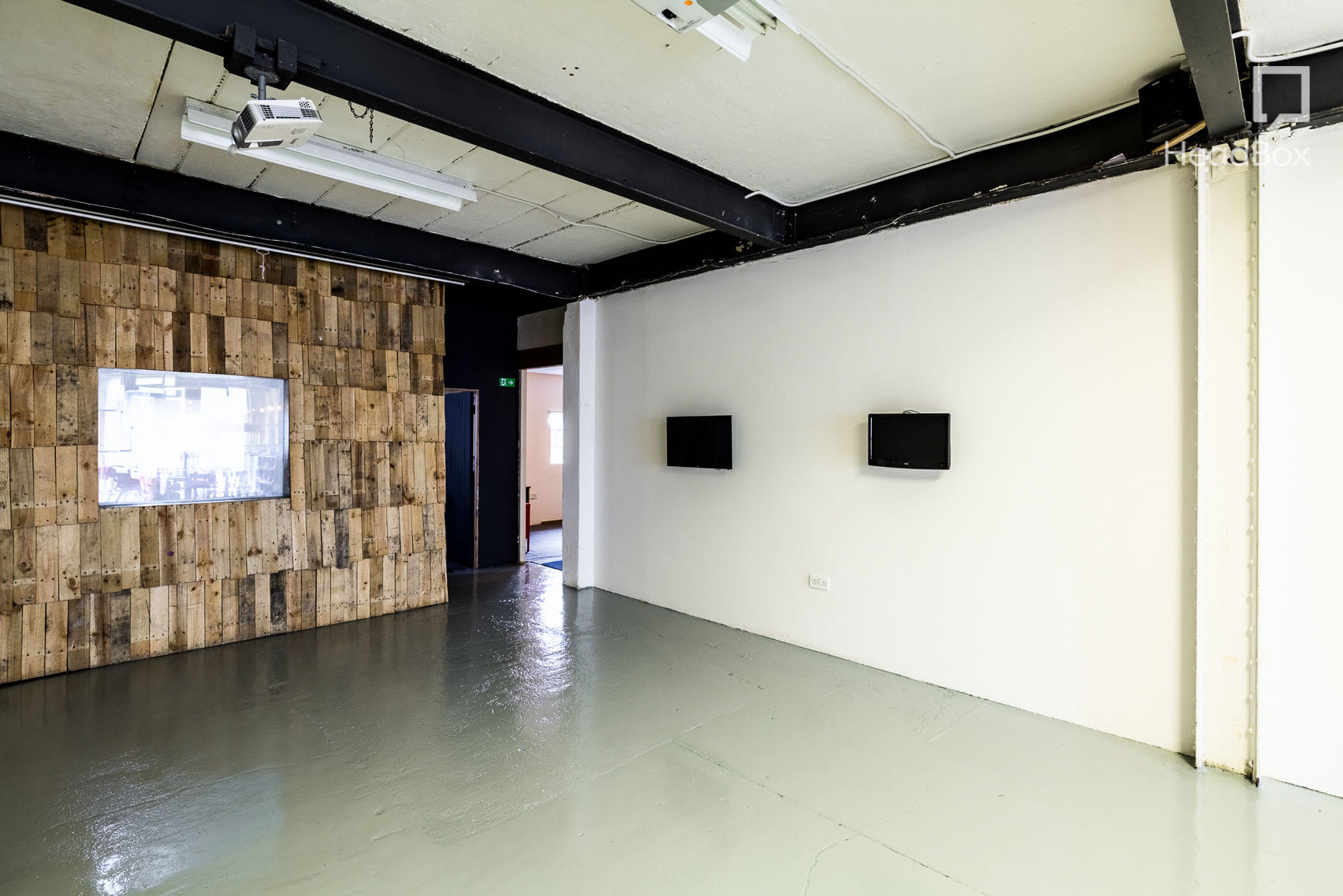 Gallery Space 8