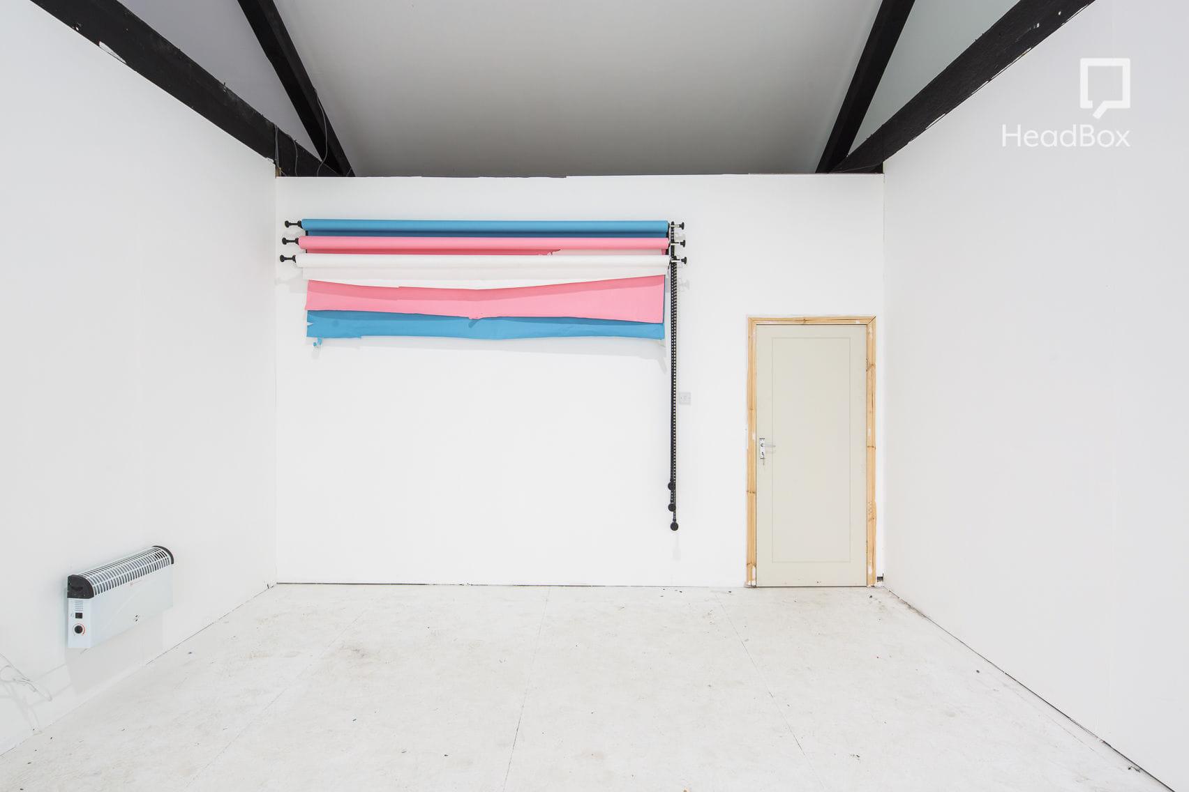 Studio 2 + Gym / Bed / Catwalk Shoot Area