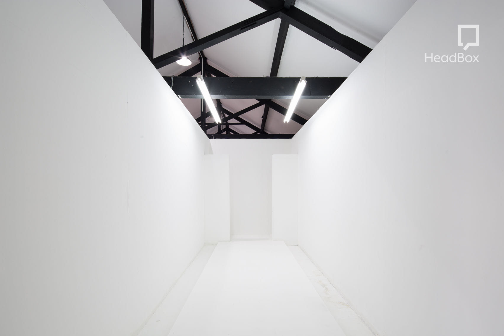 Studio 1 + Gym / Bed / Catwalk Shoot Area 5