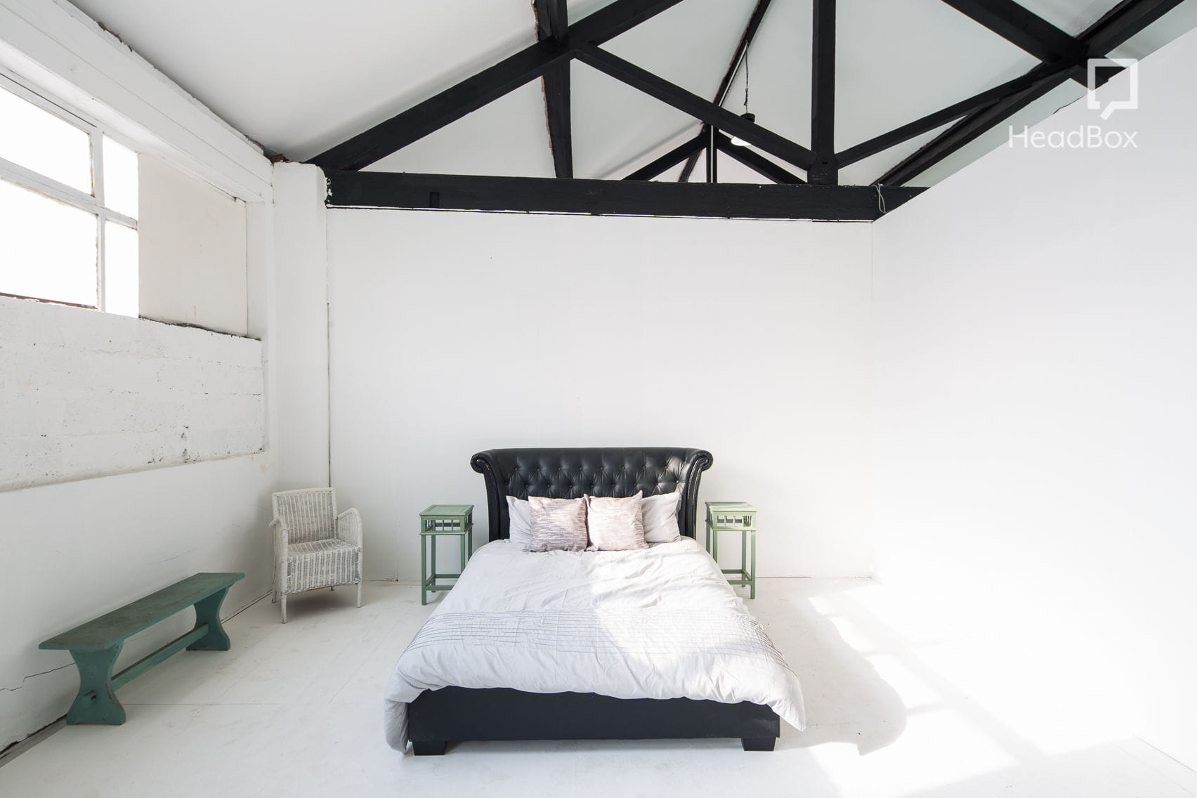 Studio 1 + Gym / Bed / Catwalk Shoot Area 10