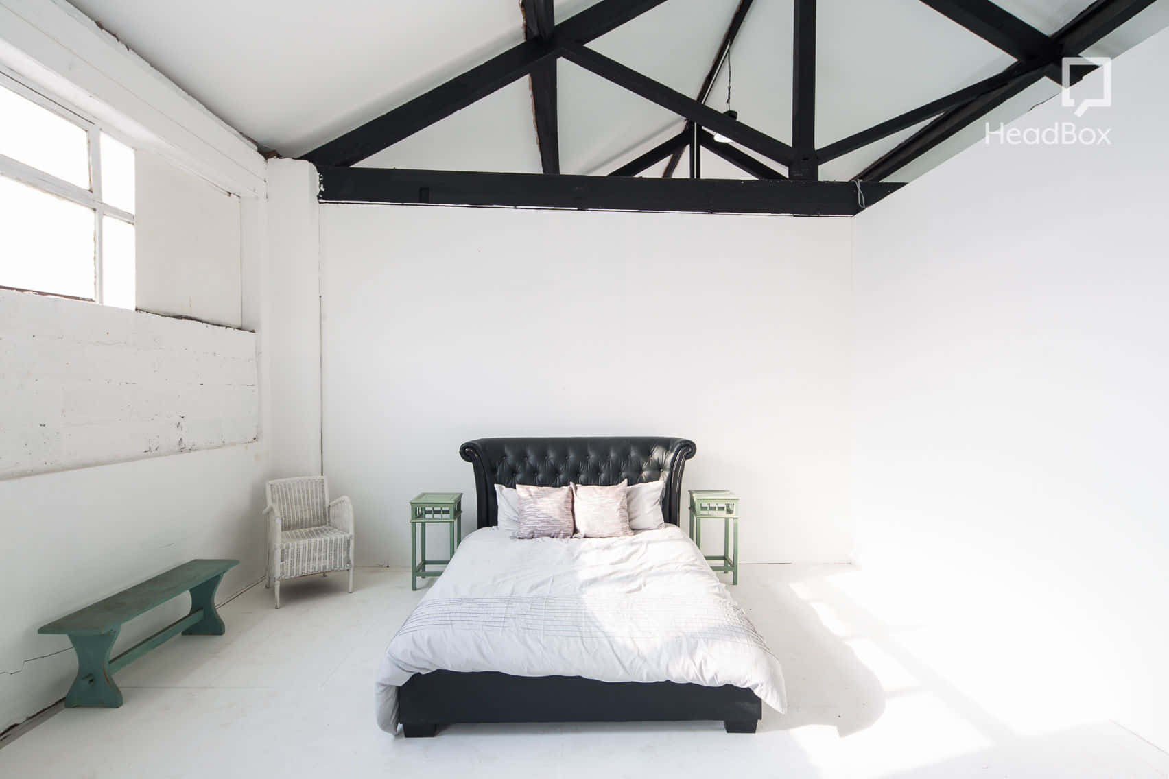 Studio 1 + Gym / Bed / Catwalk Shoot Area 10