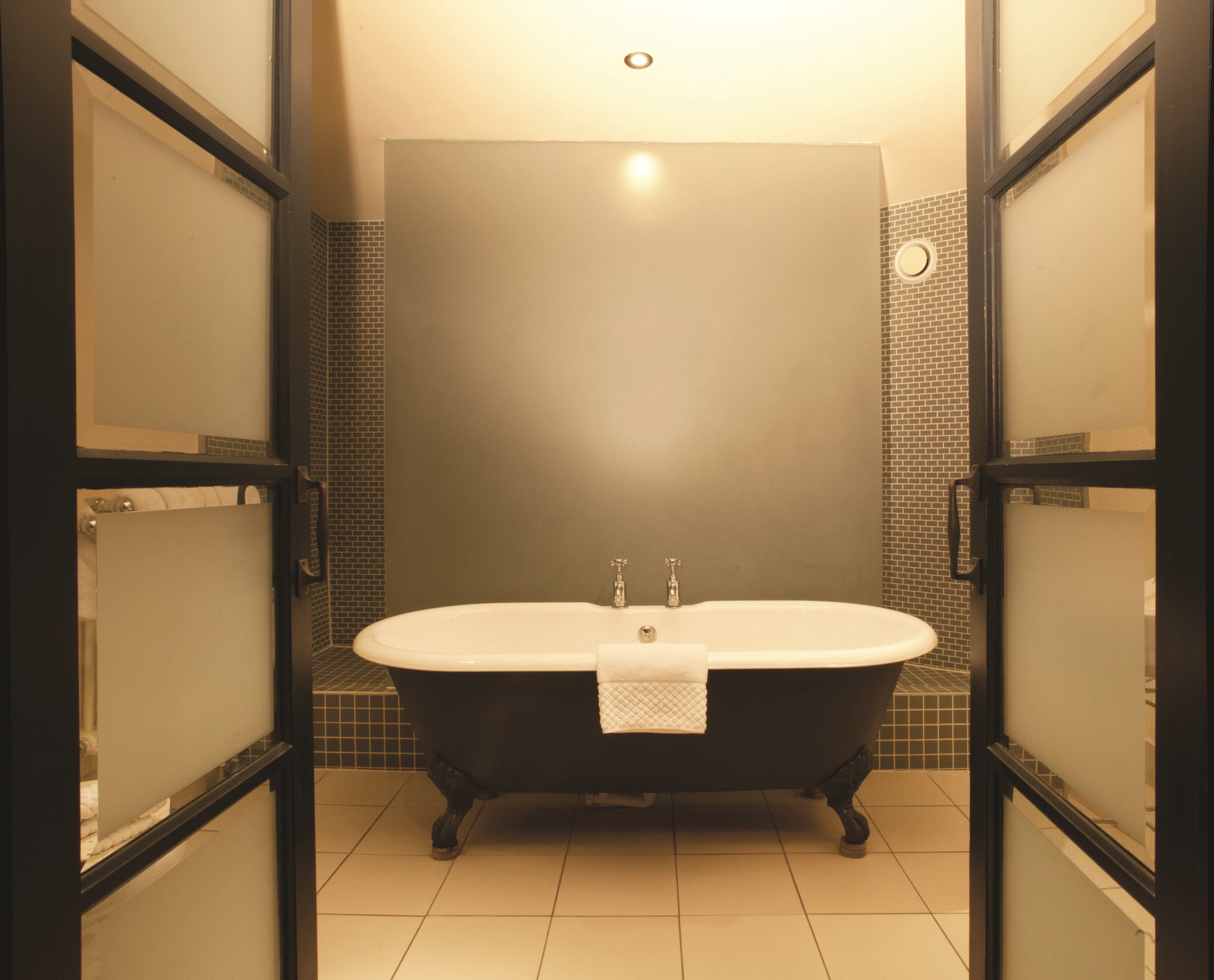 Christie's Library & Janneau Bar 7