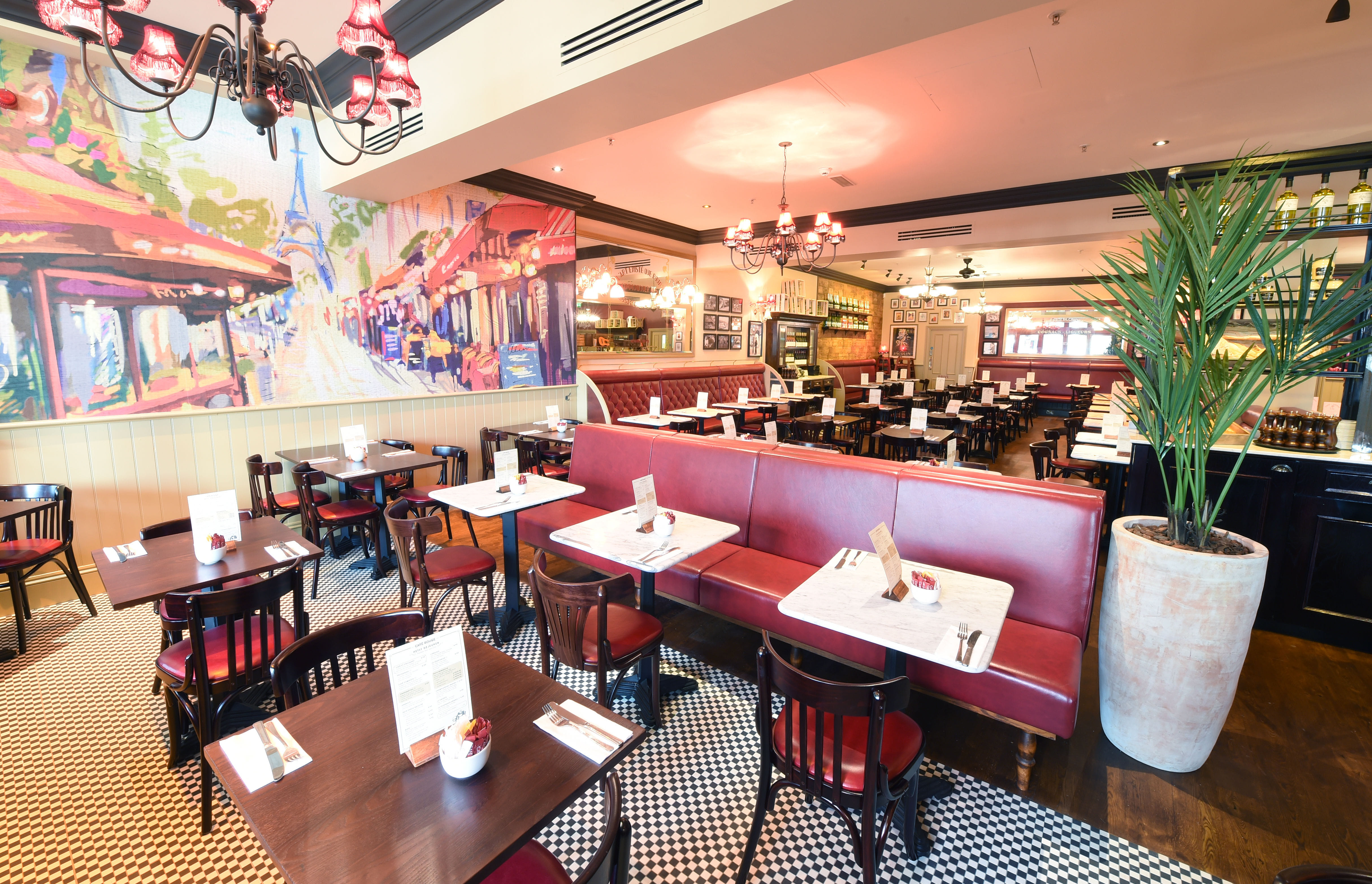 Private Dining, Cafe Rouge Salford Quays 7